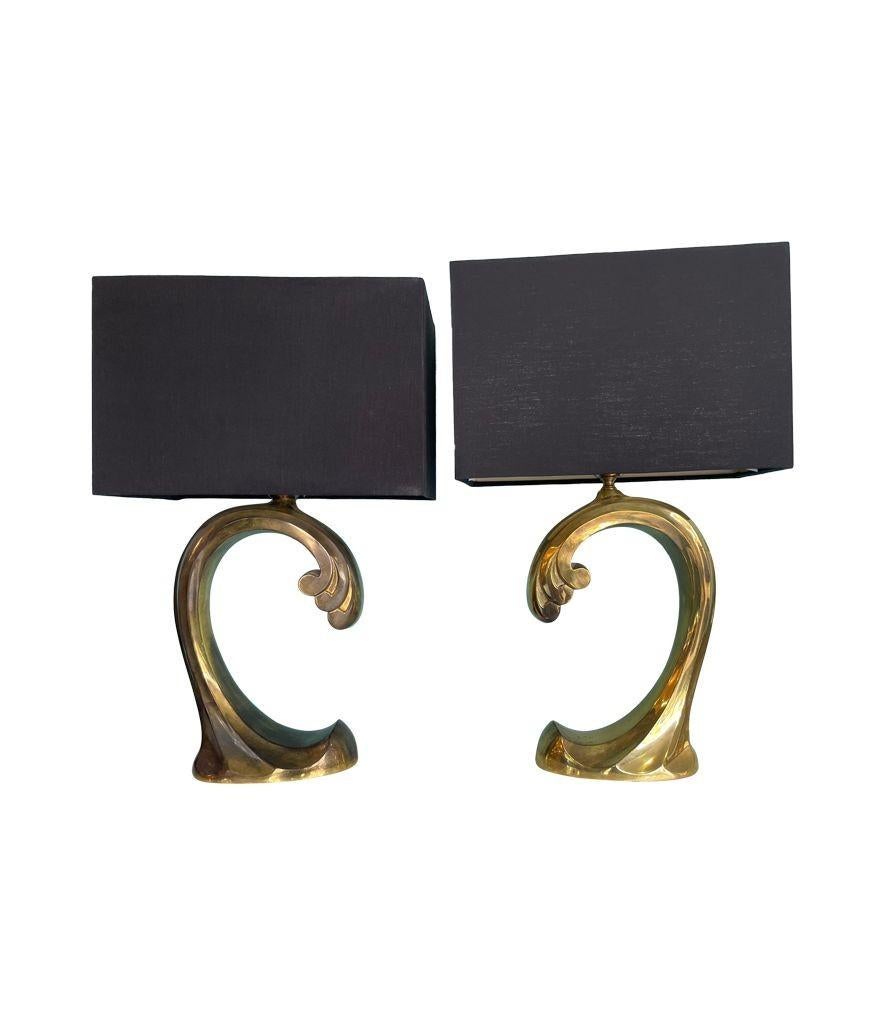 A pair of 1970s brass wave lamps by Belgium lighting company Regina For Sale 4