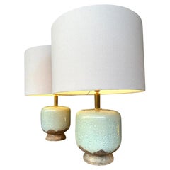 Coppia di lampade in ceramica smaltata a crepe in stile cineserie degli anni '70 di Ugo Zaccanini