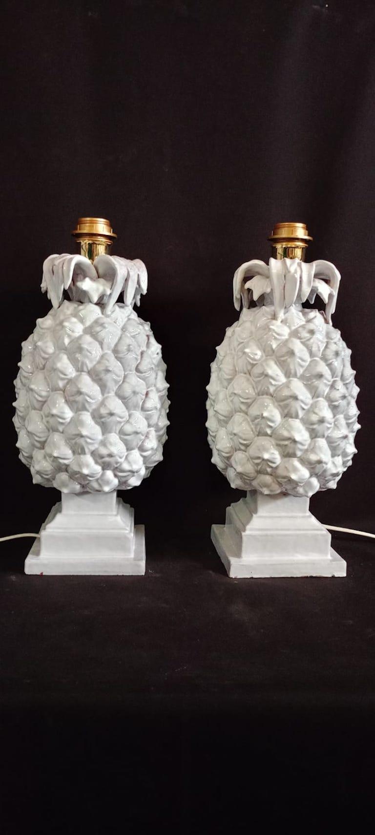 Brass A Pair of 1970's Italian Glazed Ceramic Pineapple Lamps For Sale