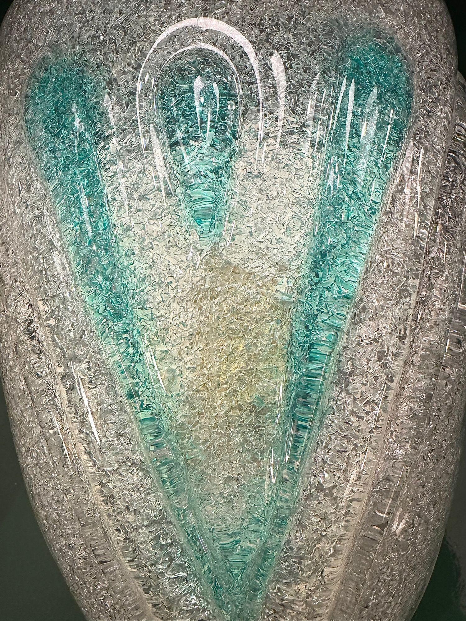 Ein Paar italienische Murano-Glas-Wandleuchter aus den 1970er Jahren mit grünem Detail (Muranoglas) im Angebot