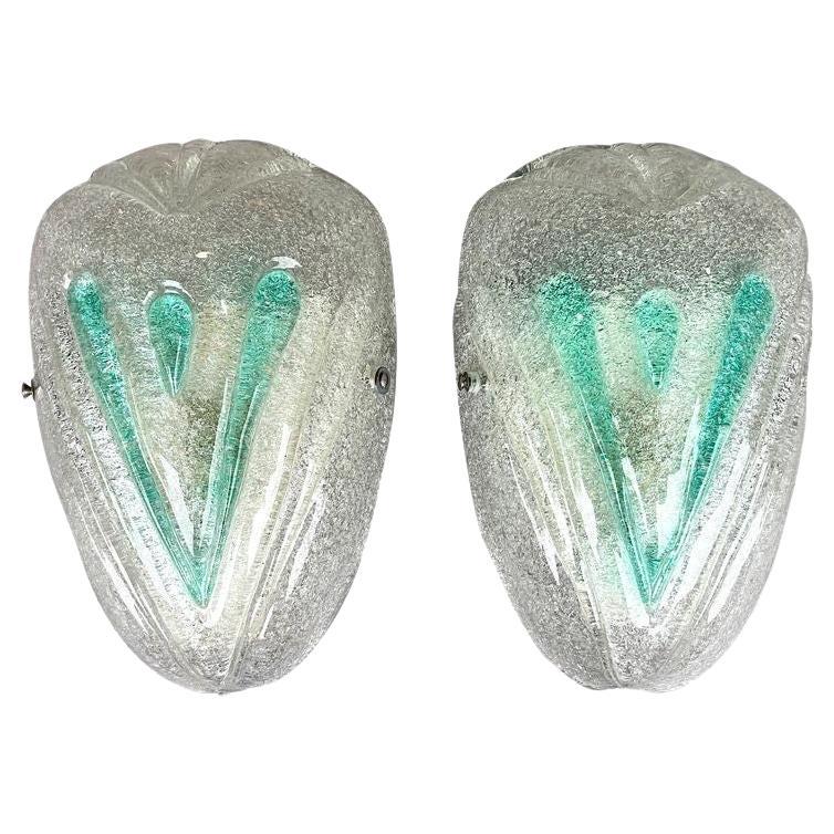 Paire d'appliques murales italiennes des années 1970 en verre de Murano avec détails vert sarcelle