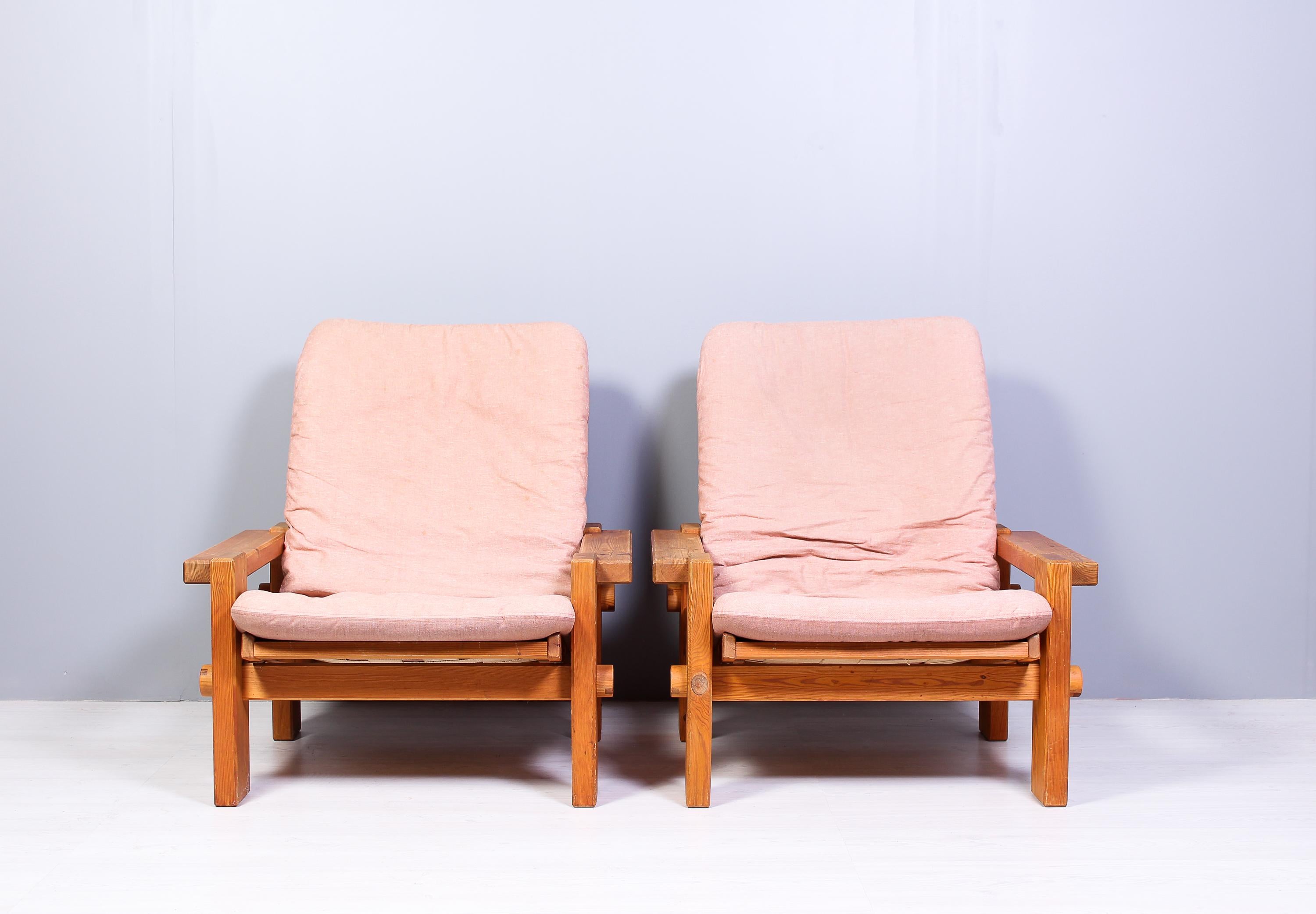 Swedish Pair of 1970s Pine Lounge Chairs by Yngve Ekström for Swedese