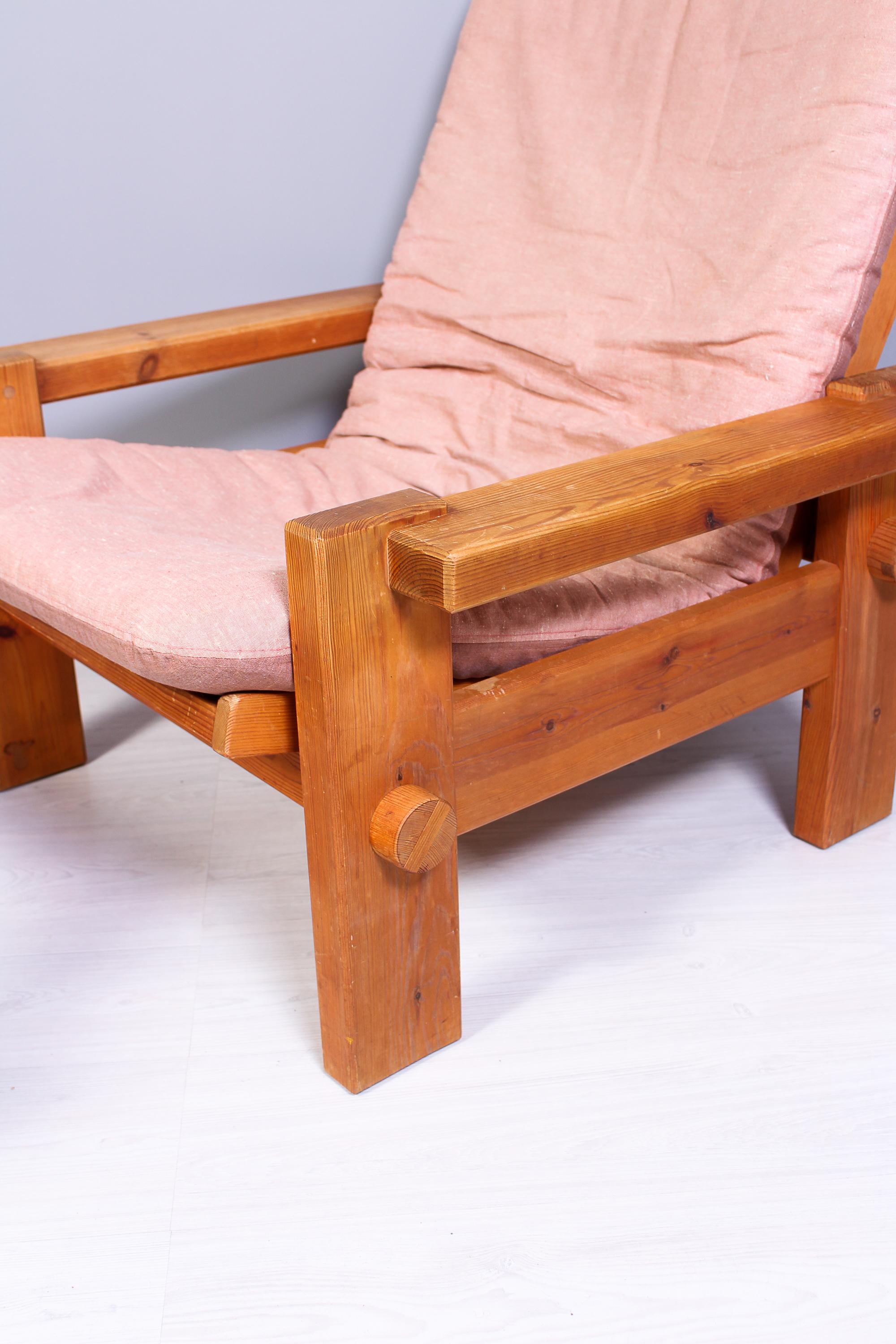 Pair of 1970s Pine Lounge Chairs by Yngve Ekström for Swedese 3
