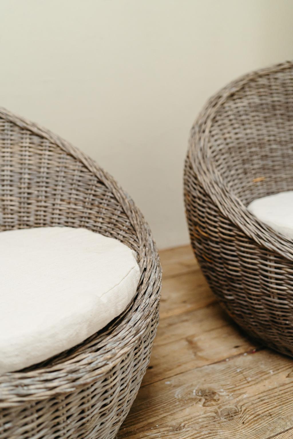 Pair of 1970's Rattan Easy Chairs/Lounge Chairs In Good Condition For Sale In Brecht, BE