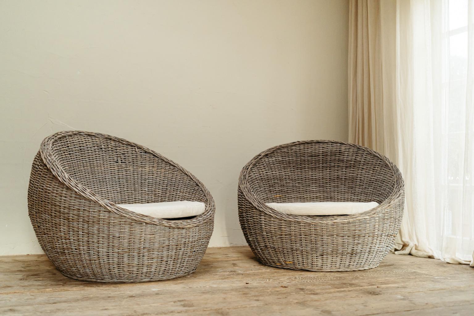 Pair of 1970's Rattan Easy Chairs/Lounge Chairs For Sale 1