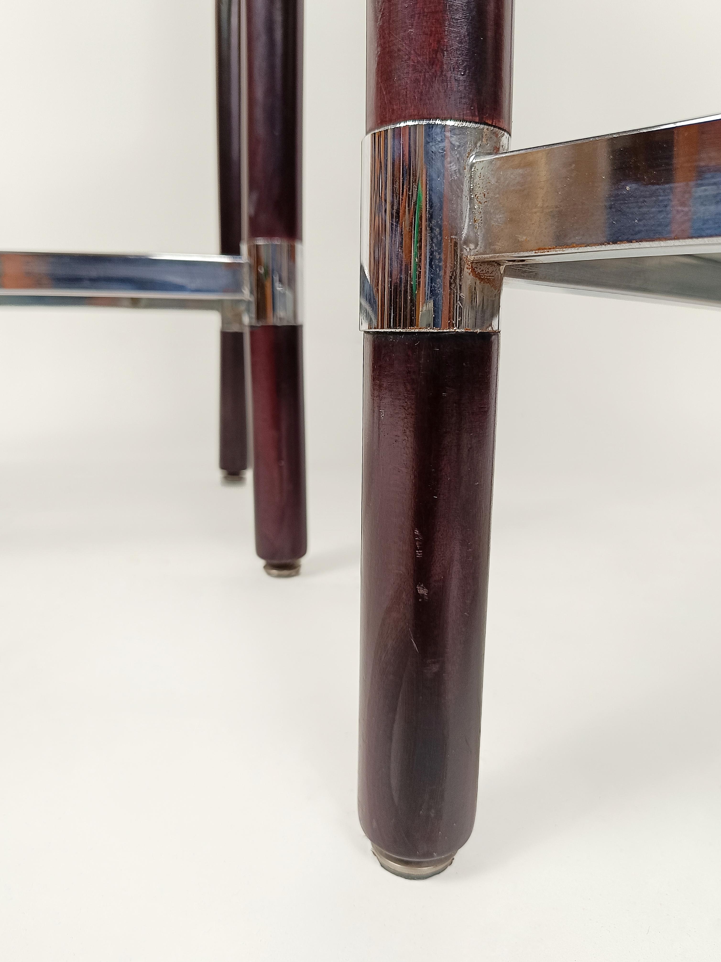 A Pair of 1970s Shelves / étagère in Chromed Metal, Solid Wood and Smoked Glass  For Sale 10