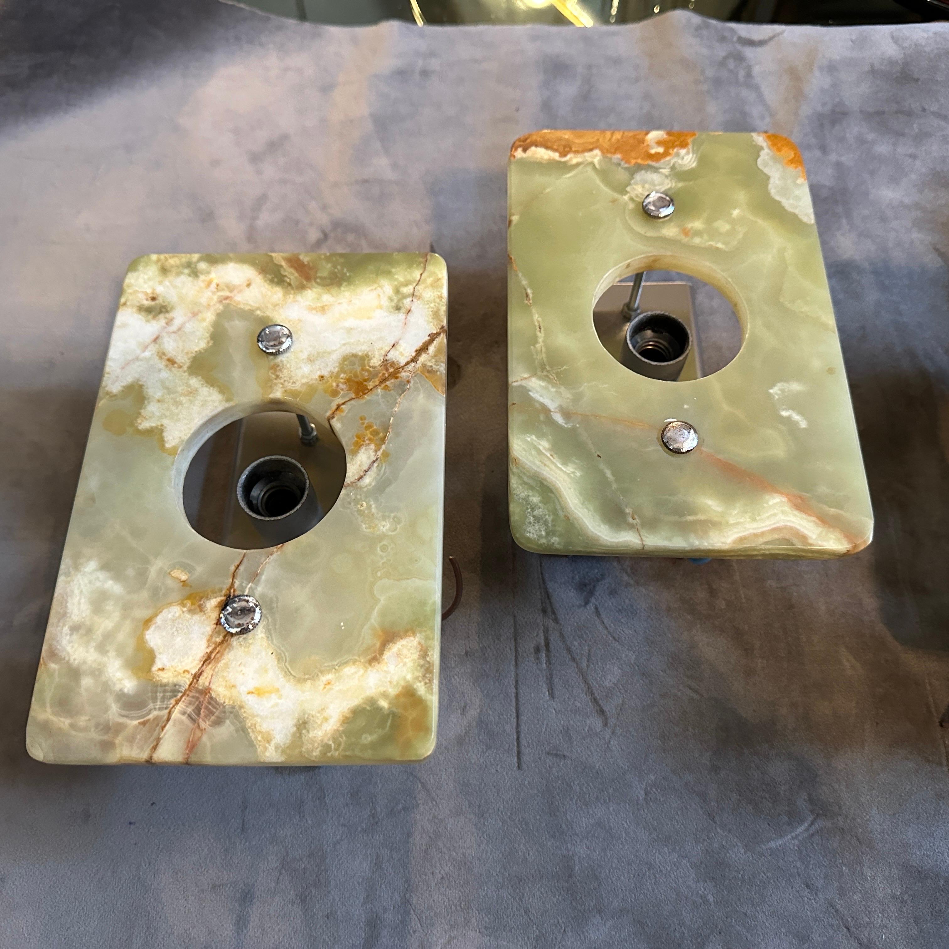 A Pair of 1970s Space Age Green and Brown Onyx Marble Italian Wall Sconces For Sale 2
