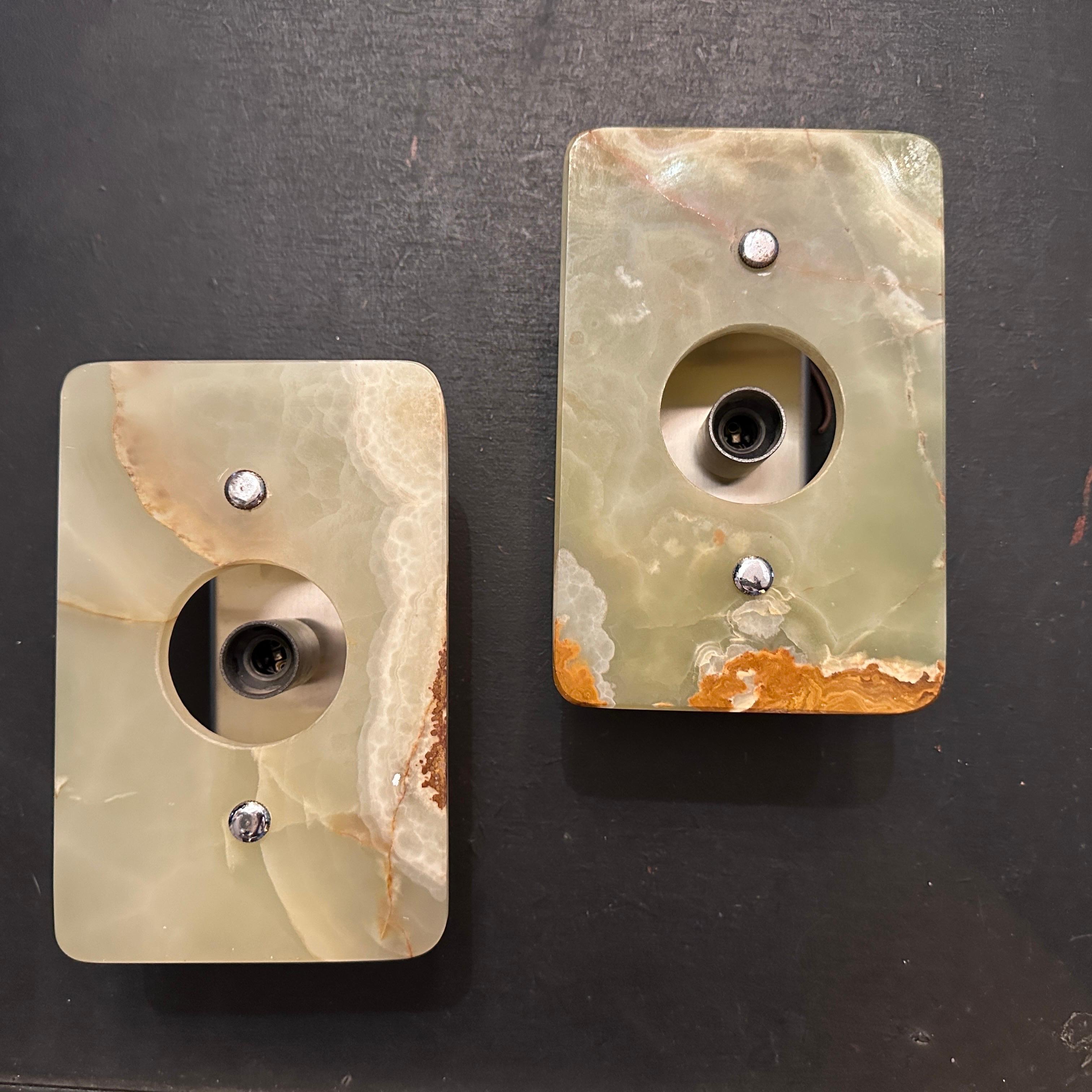 Coppia di lampade da parete in marmo onice verde e marrone degli anni '70 in vendita 1