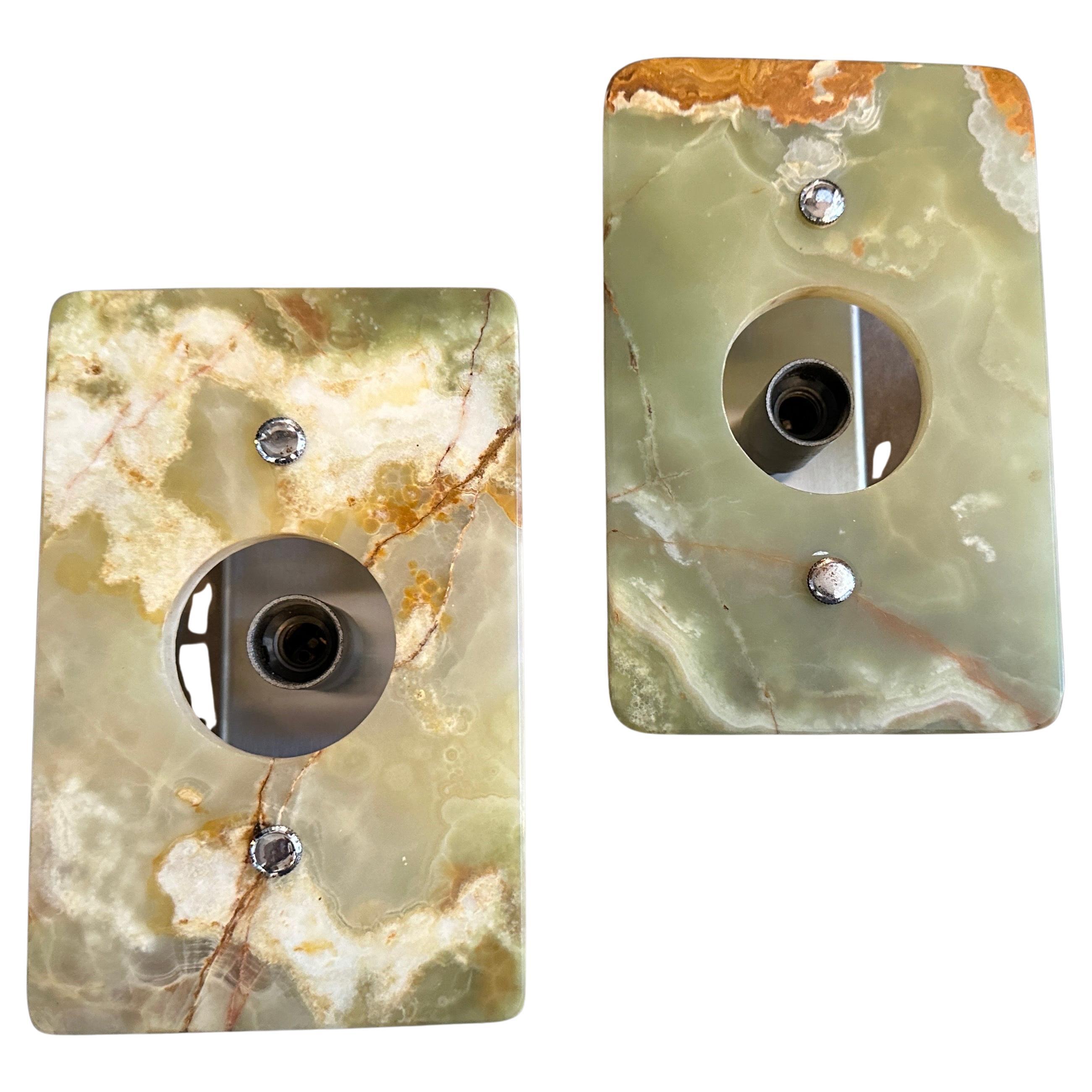 A Pair of 1970s Space Age Green and Brown Onyx Marble Italian Wall Sconces For Sale