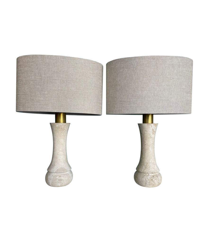 A pair of 1970s travertine and brass lamps by Fratelli Mannelli For Sale 6