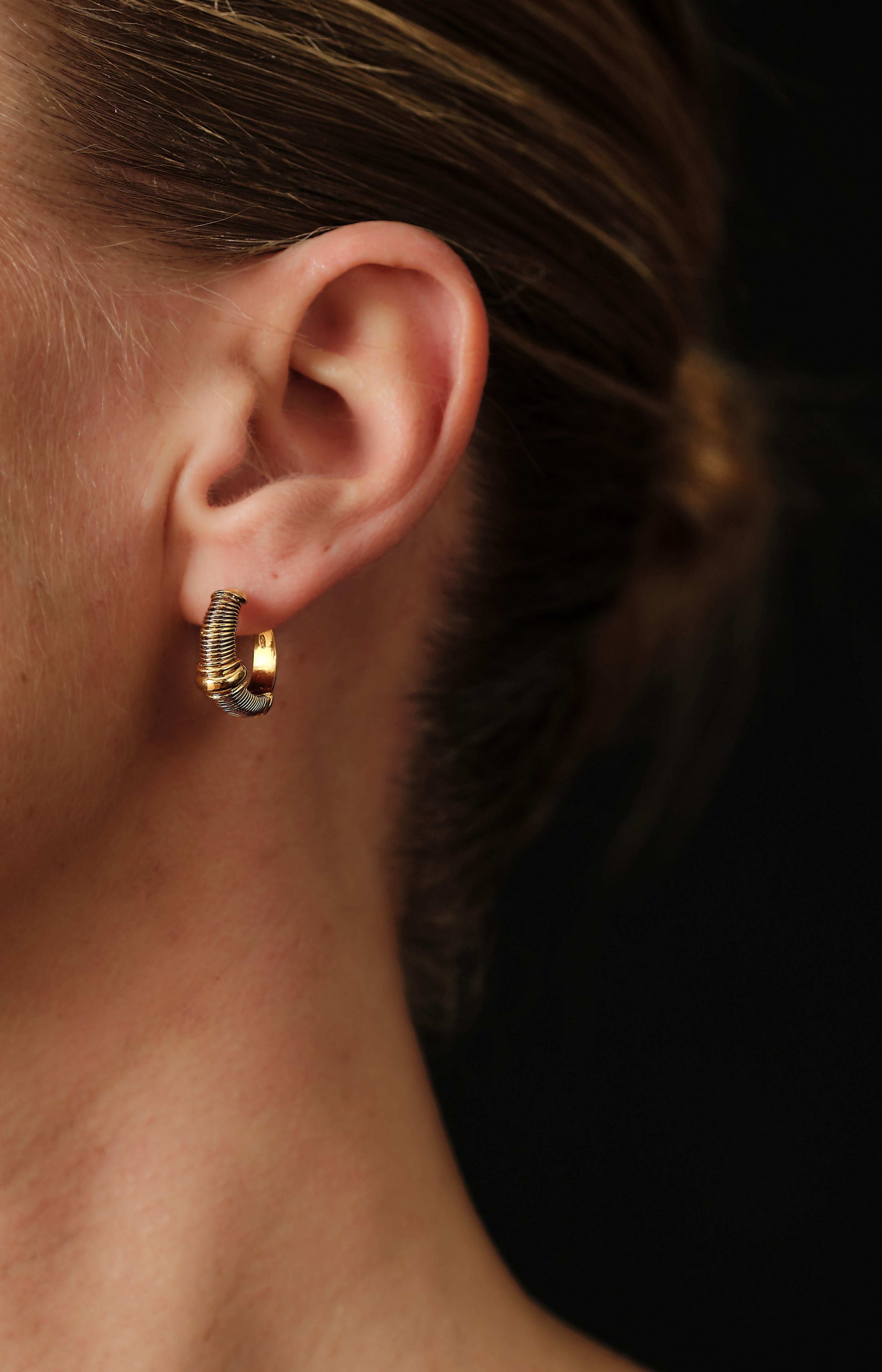 Modern Cartier 1990s 18k gold tri-color hoop earrings. For Sale