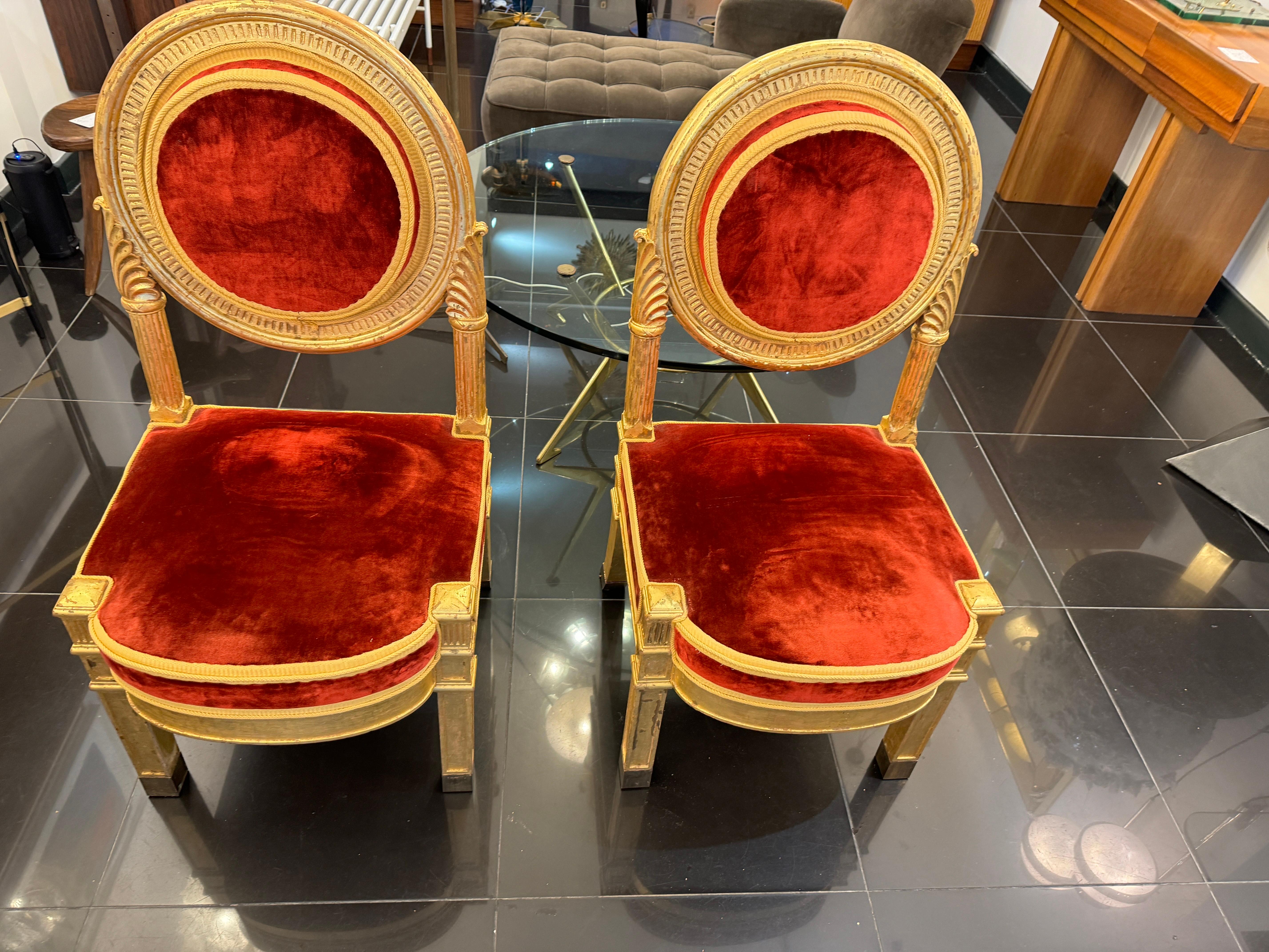 Paire de chaises d'appoint italiennes en bois doré du 19e siècle en vente 1