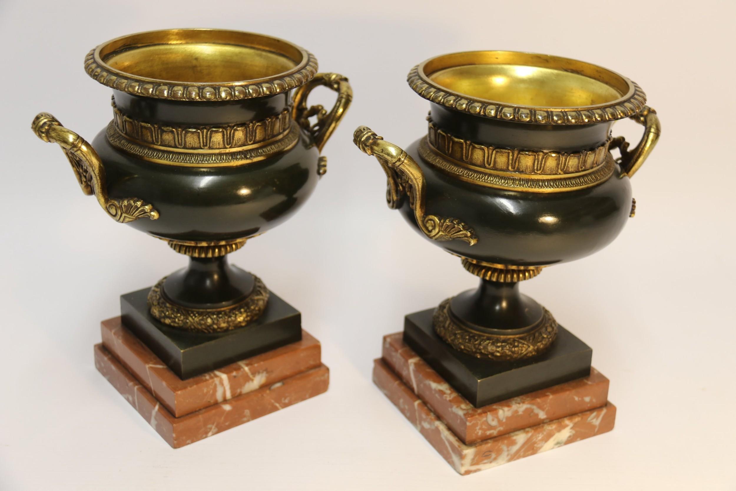 Pair of 19th Century French Bronze and Gilt Urns with Marble Bases For Sale 1