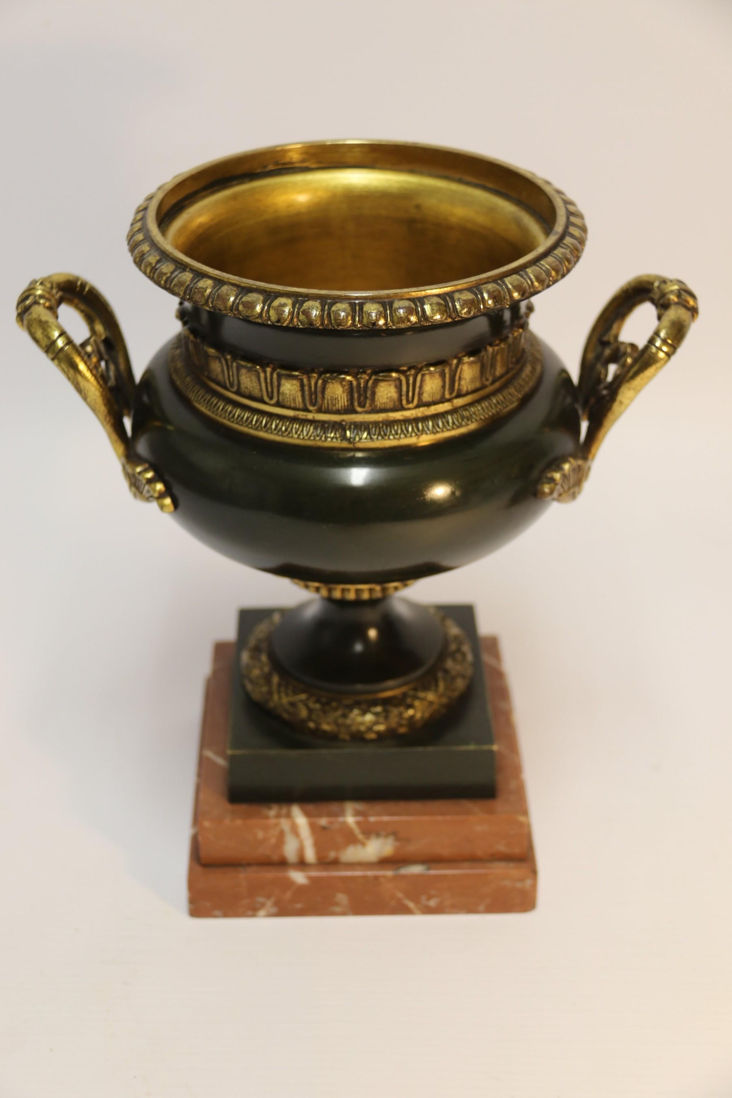 Pair of 19th Century French Bronze and Gilt Urns with Marble Bases For Sale 3