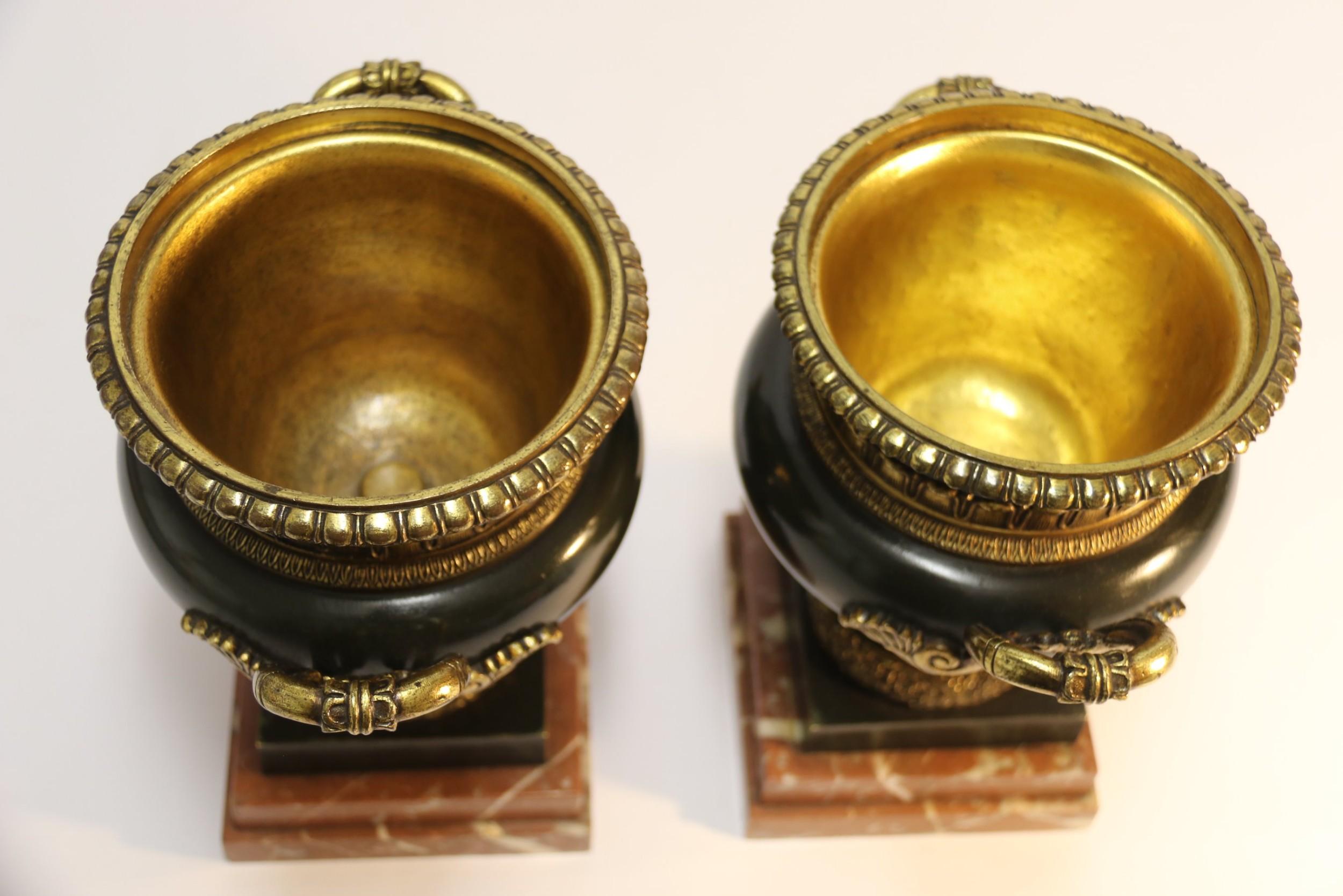 Pair of 19th Century French Bronze and Gilt Urns with Marble Bases For Sale 4