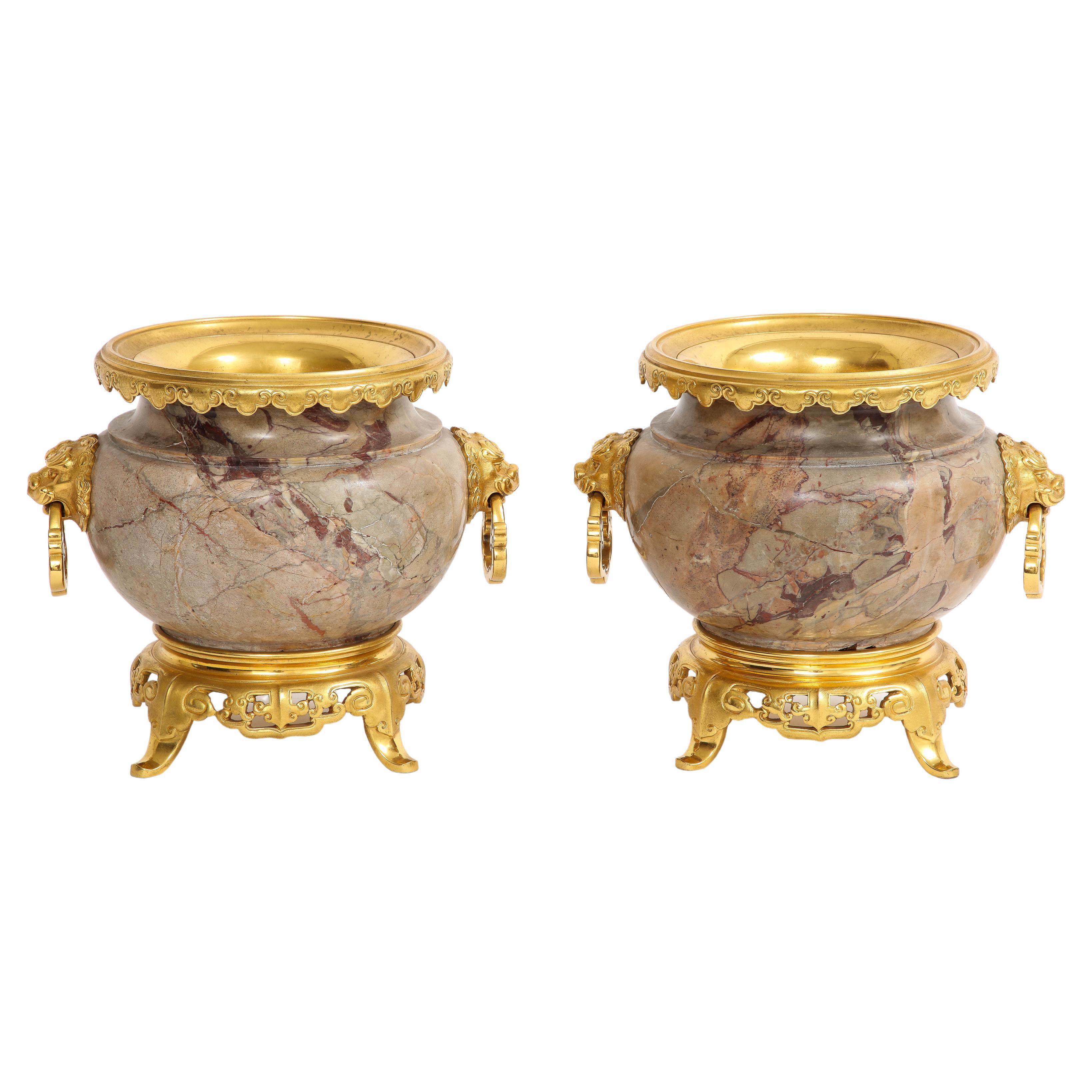 Paire de centres de table en marbre monté en bronze doré du 19ème siècle, H. Journet & Cie