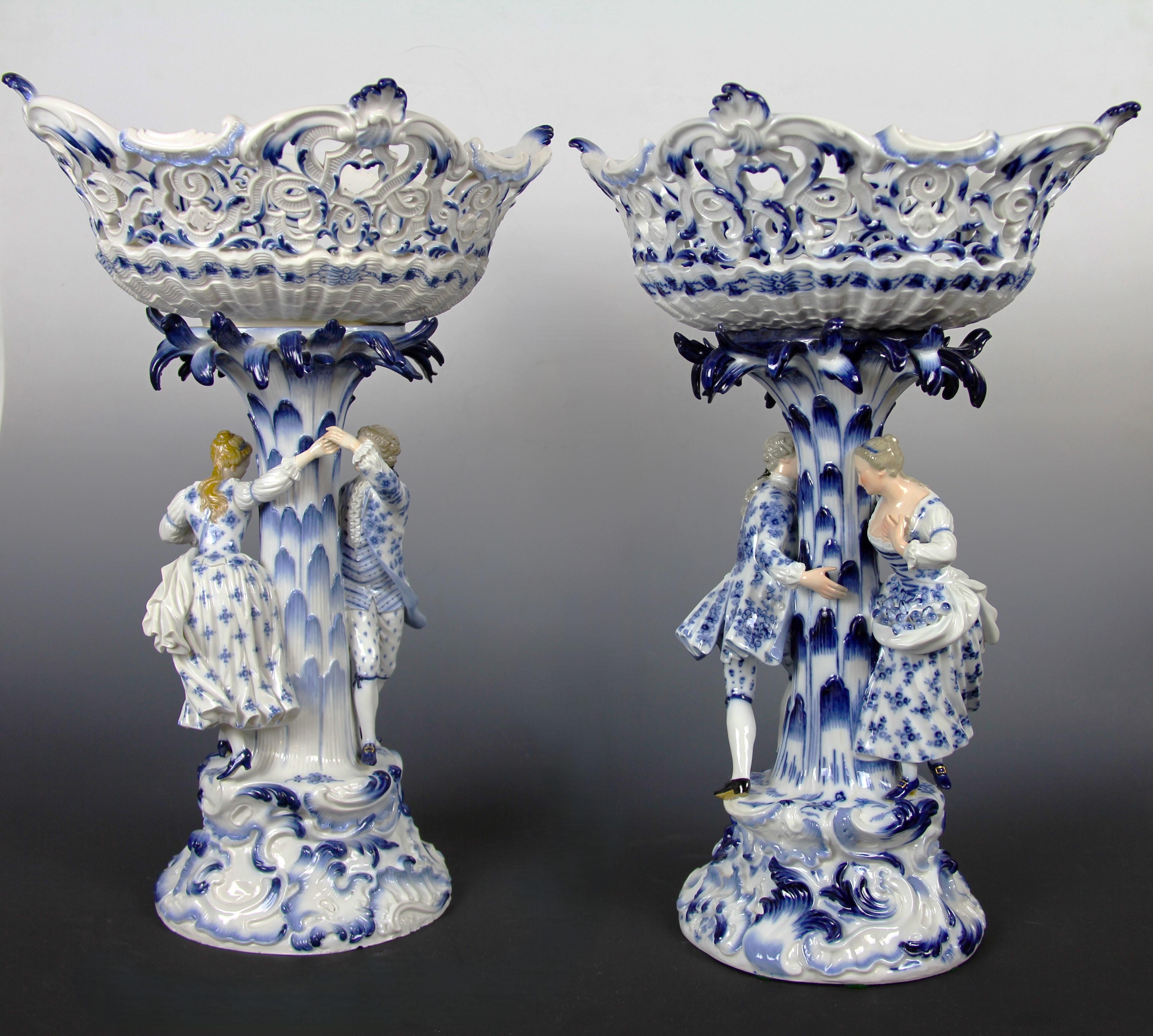 A Pair of 19th C. Meissen Porcelain Blue and White Hide and Seek Centerpieces For Sale 7