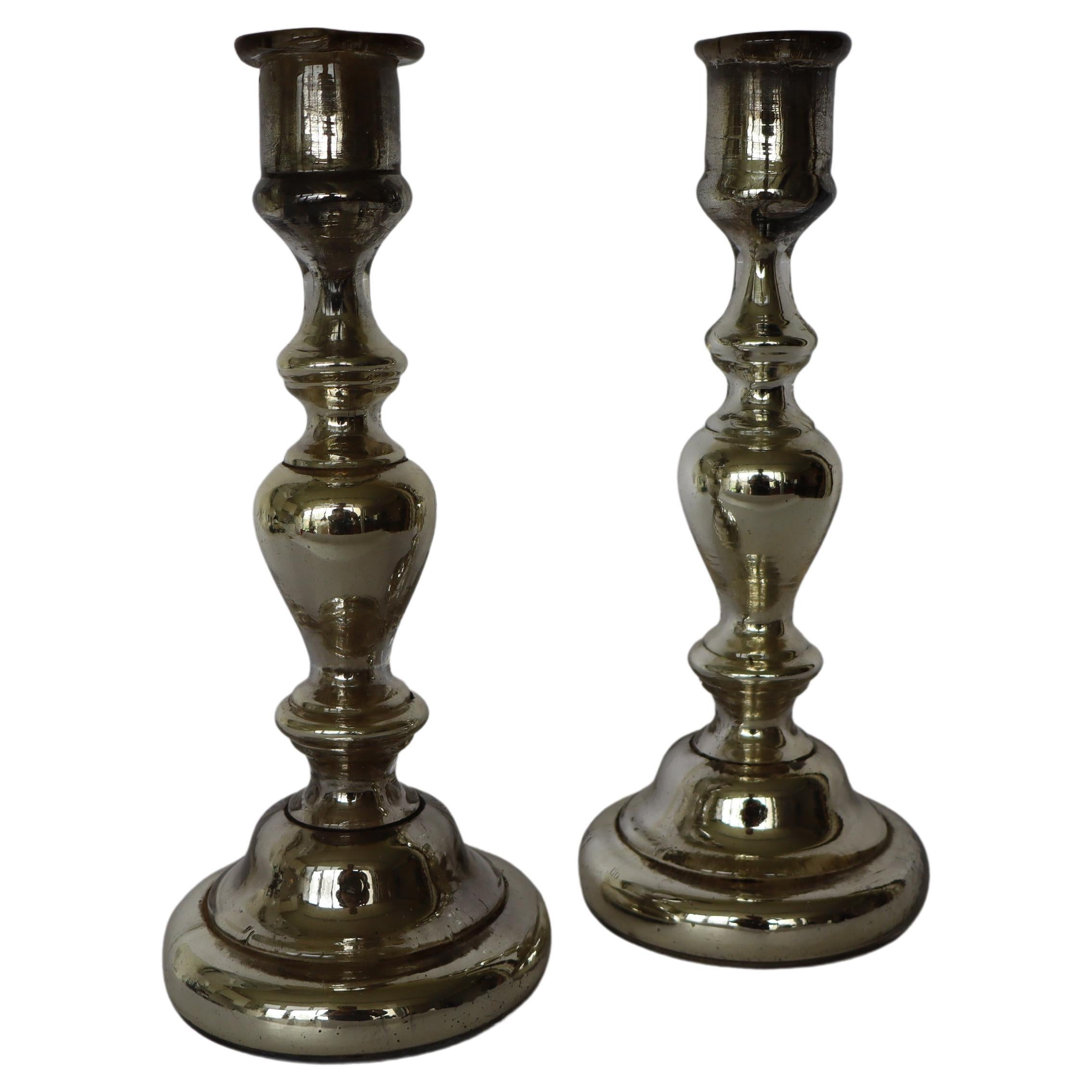 Ein Paar aus dem 19. Kerzenhalter aus Quecksilberglas