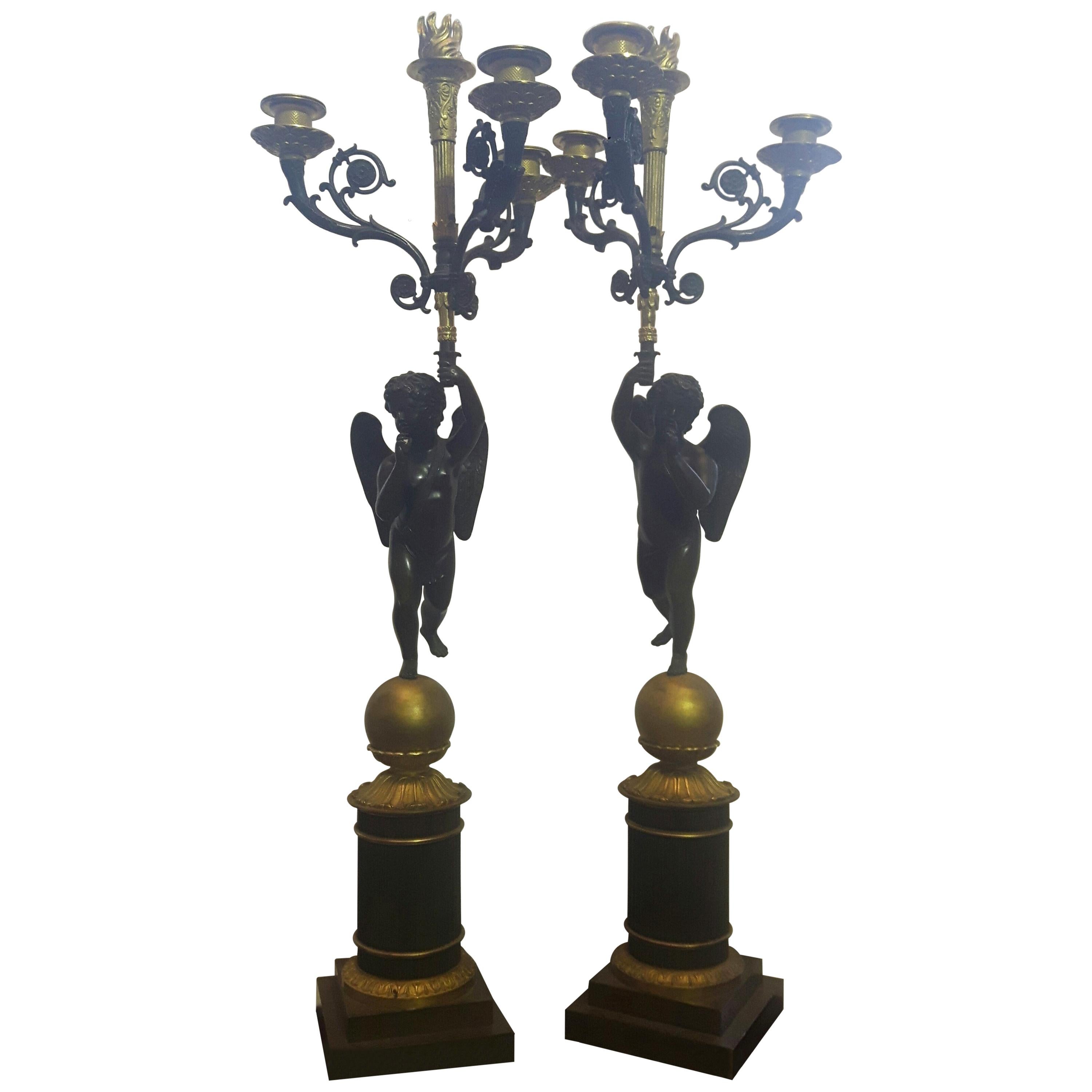 Paar 3-Licht-Kandelaber des 19. Jahrhunderts