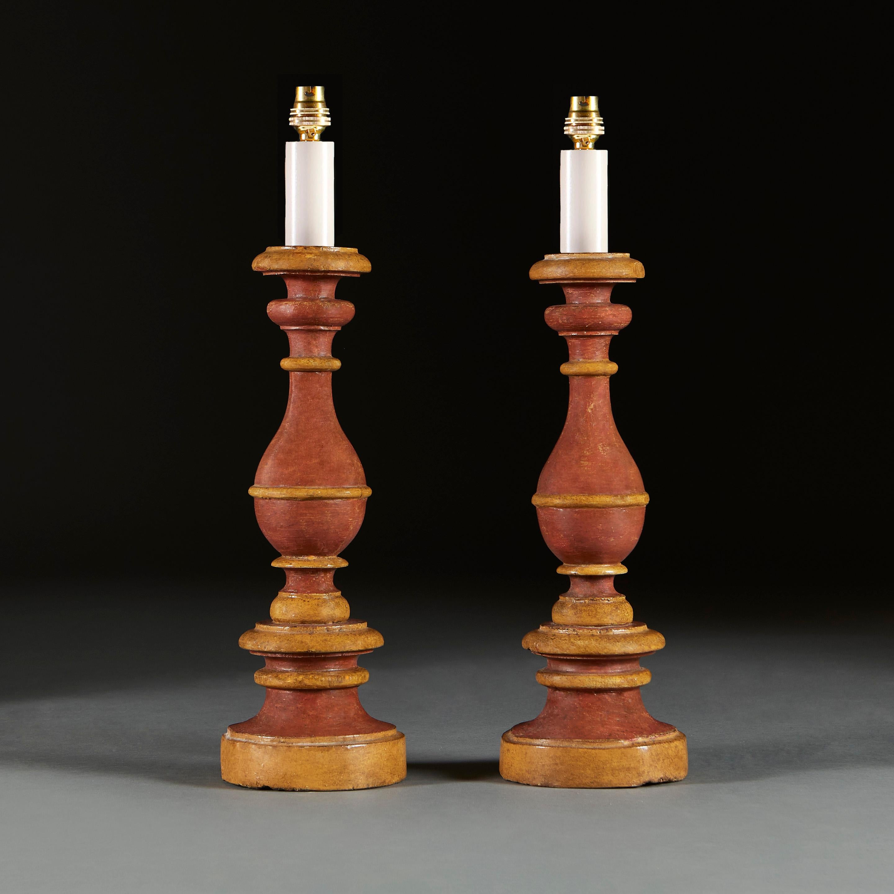 Italian Pair of 19th Century Amber and Coral Lamps For Sale