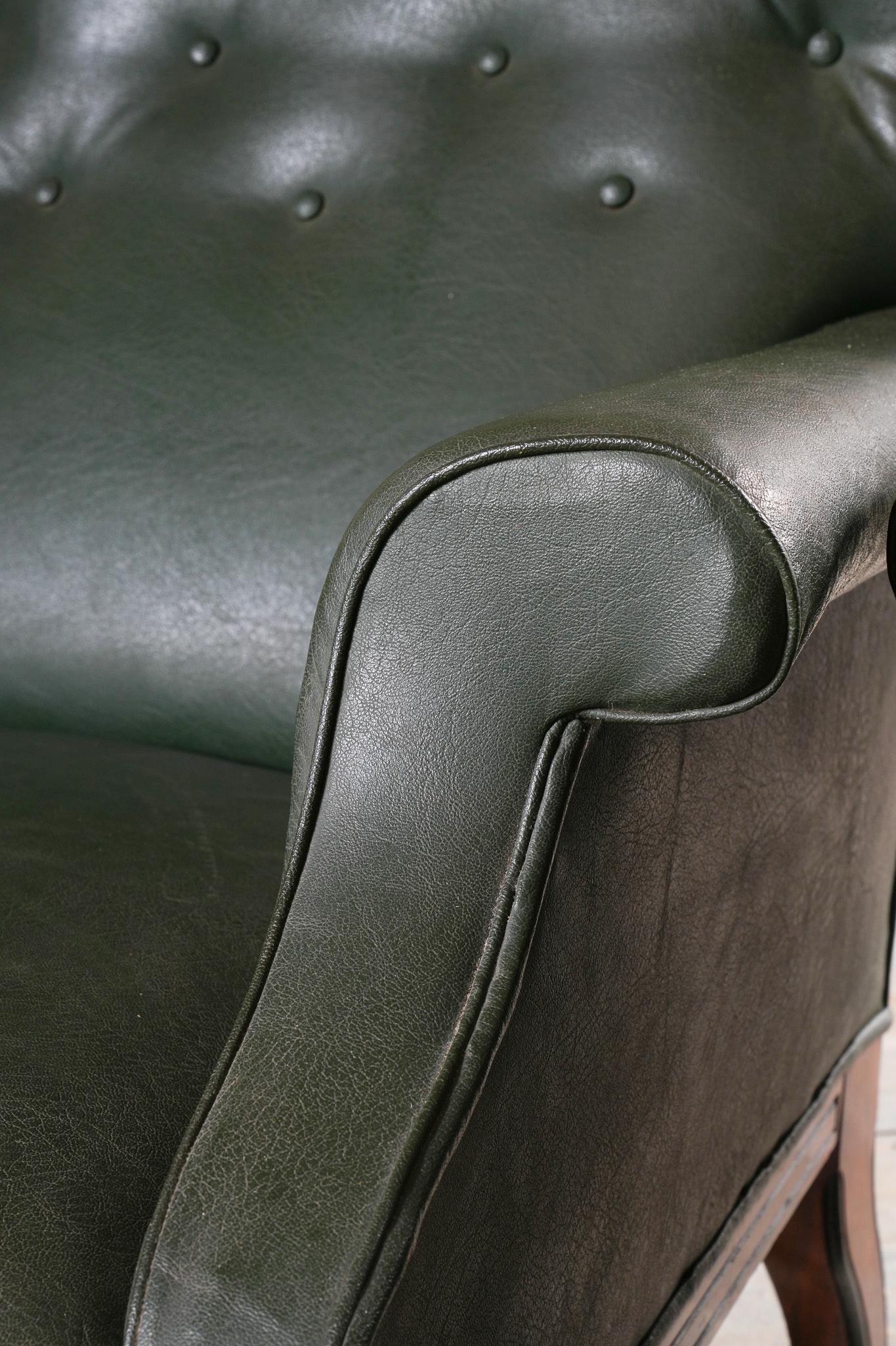 Paire de fauteuils du XIXe siècle par George Trollope en vente 1
