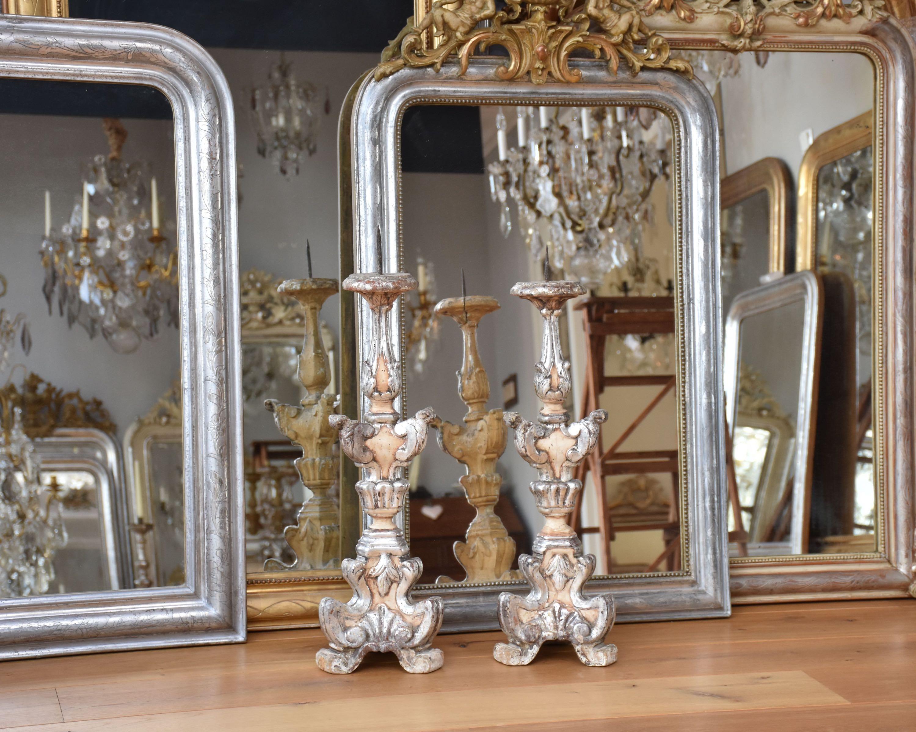 A pair of 19th century carved and gilded Italian torcheres For Sale 5