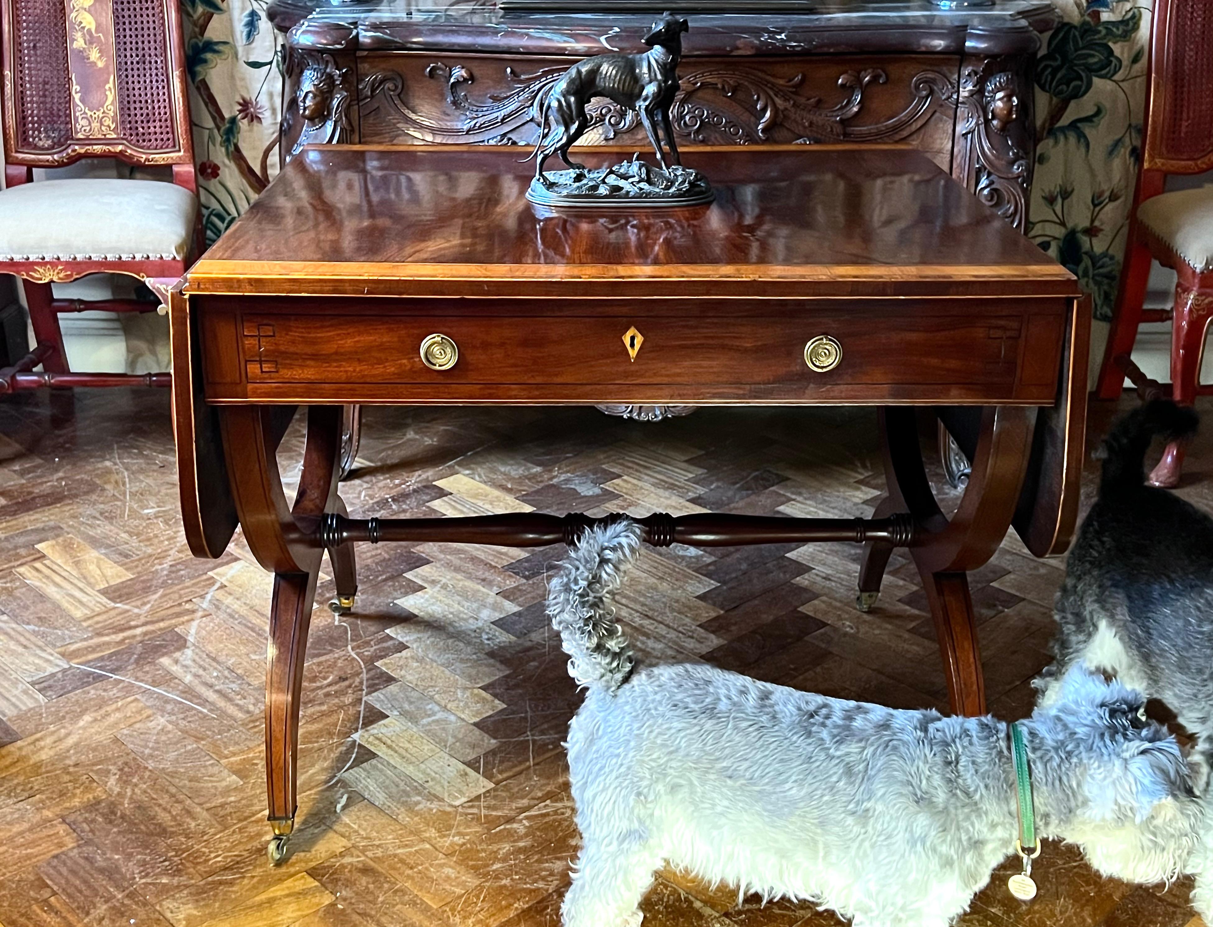 A Fine Pair Of Regency Mahogany & Satinwood-Inlaid Sofa Tables For Sale 2