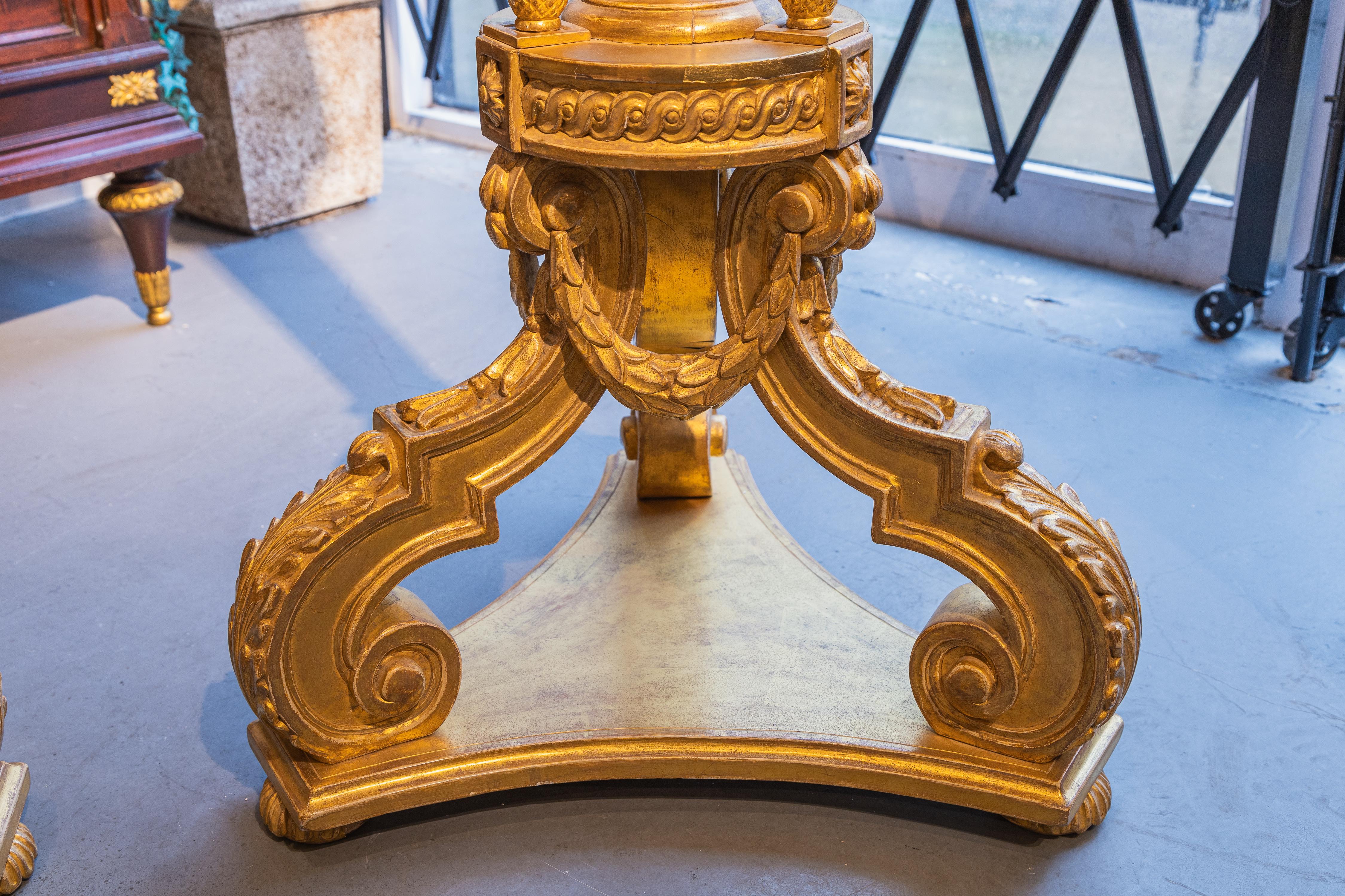 A pair of 19th century George 111 gilt pedestals  In Good Condition For Sale In Dallas, TX