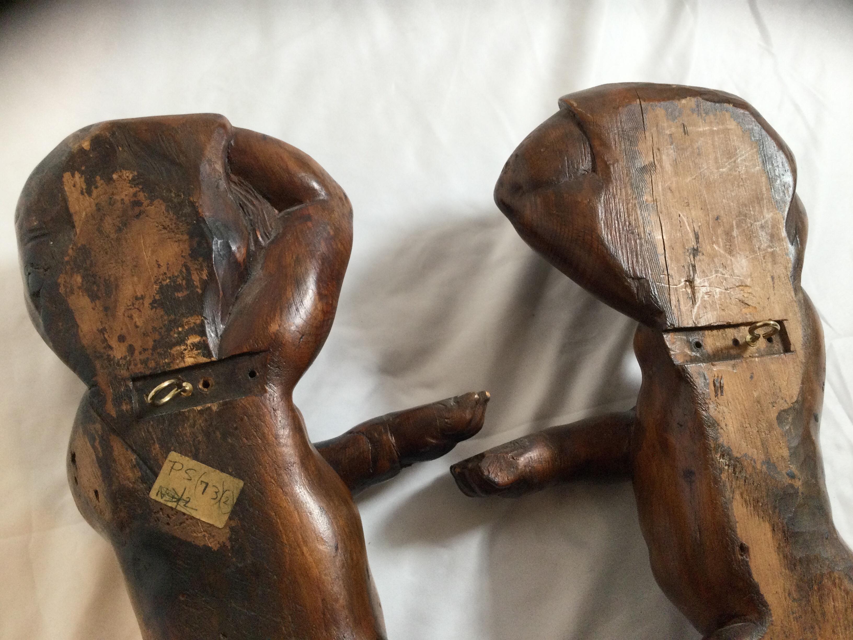Pair of 19th Century Hand Carved Italian Walnut Cherubs 5