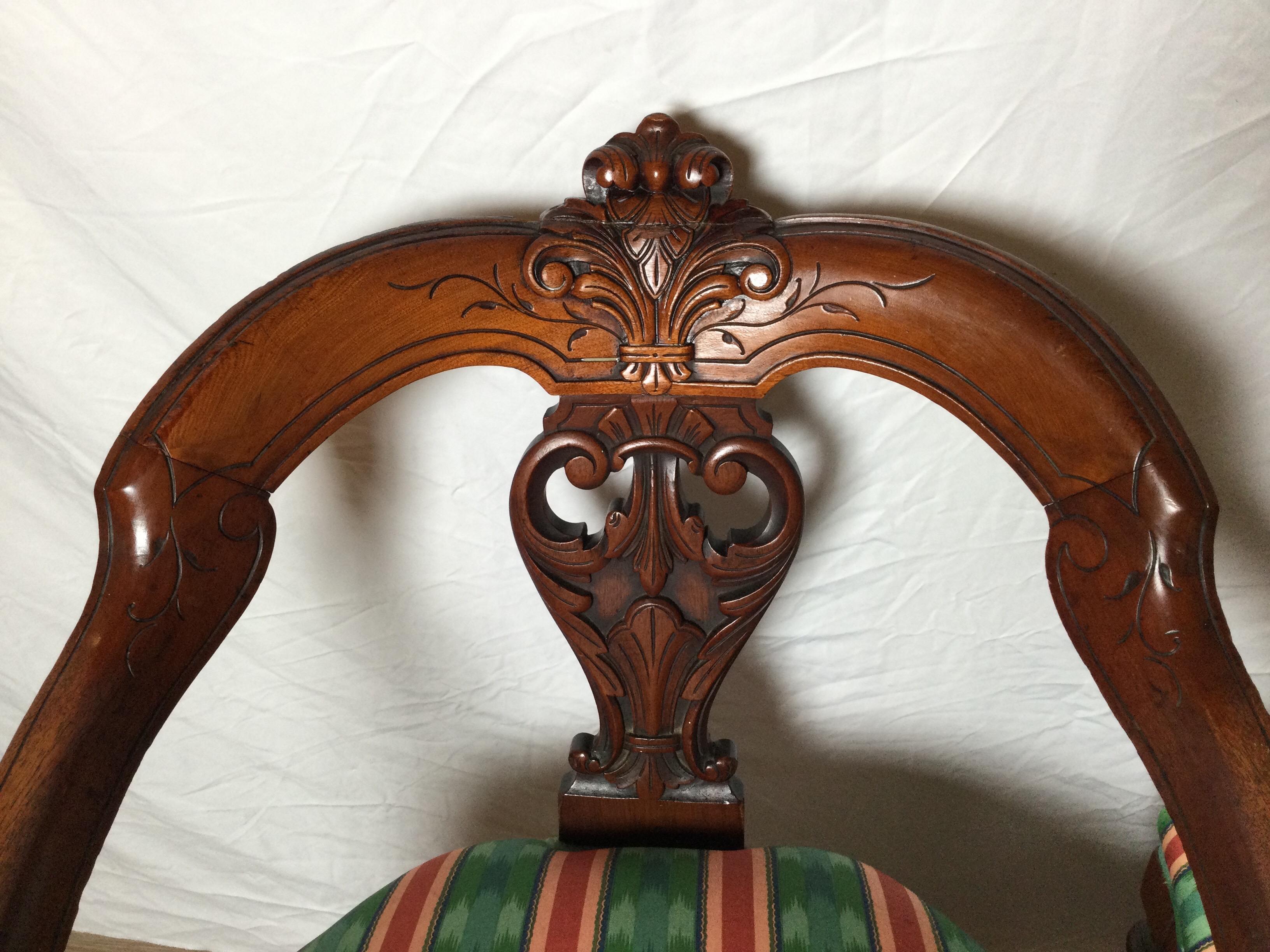 Pair of 19th Century Hand Carved Walnut Curved Back Arm Chairs For Sale 1