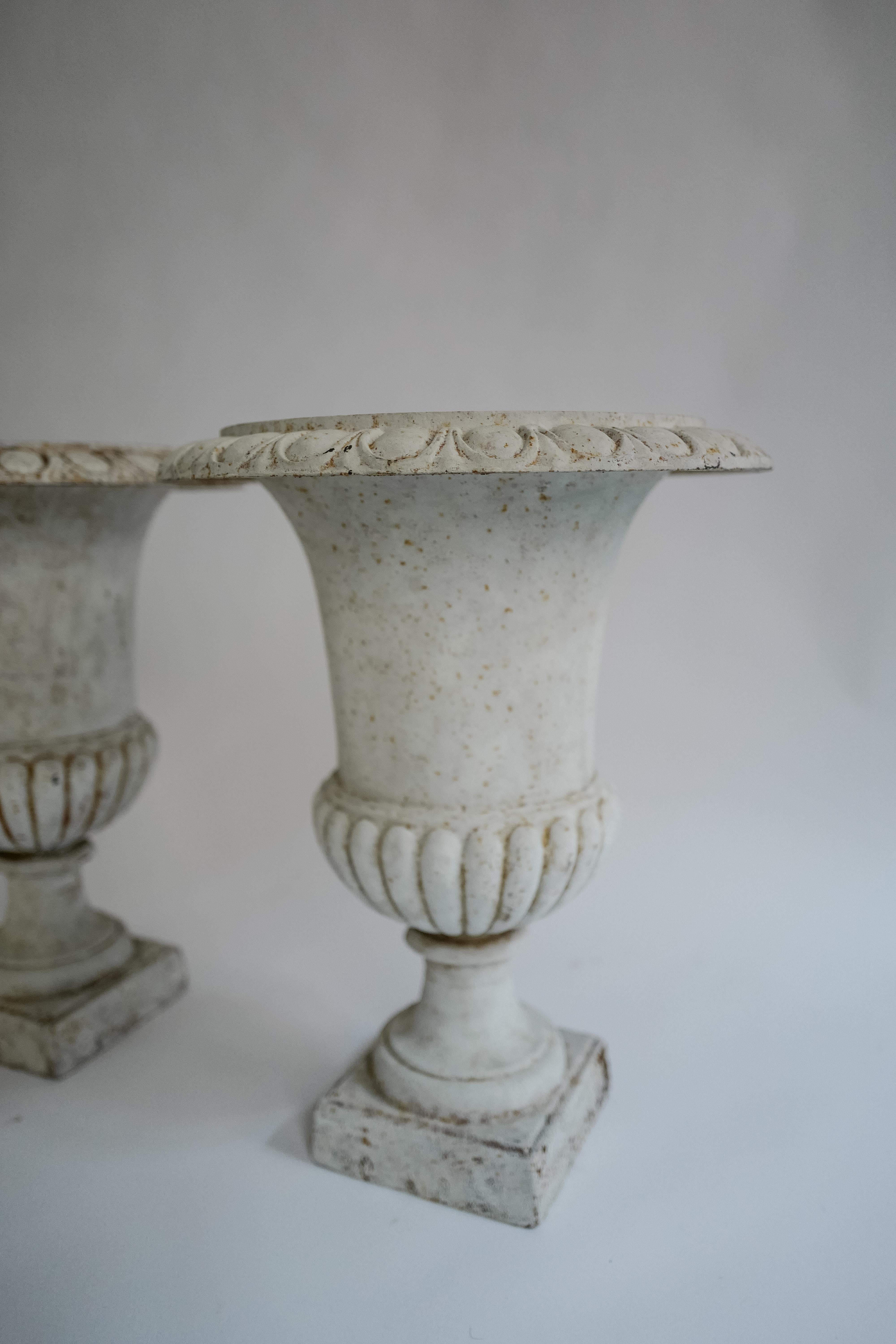 Painted Pair of 19th Century White Iron Garden Urns For Sale