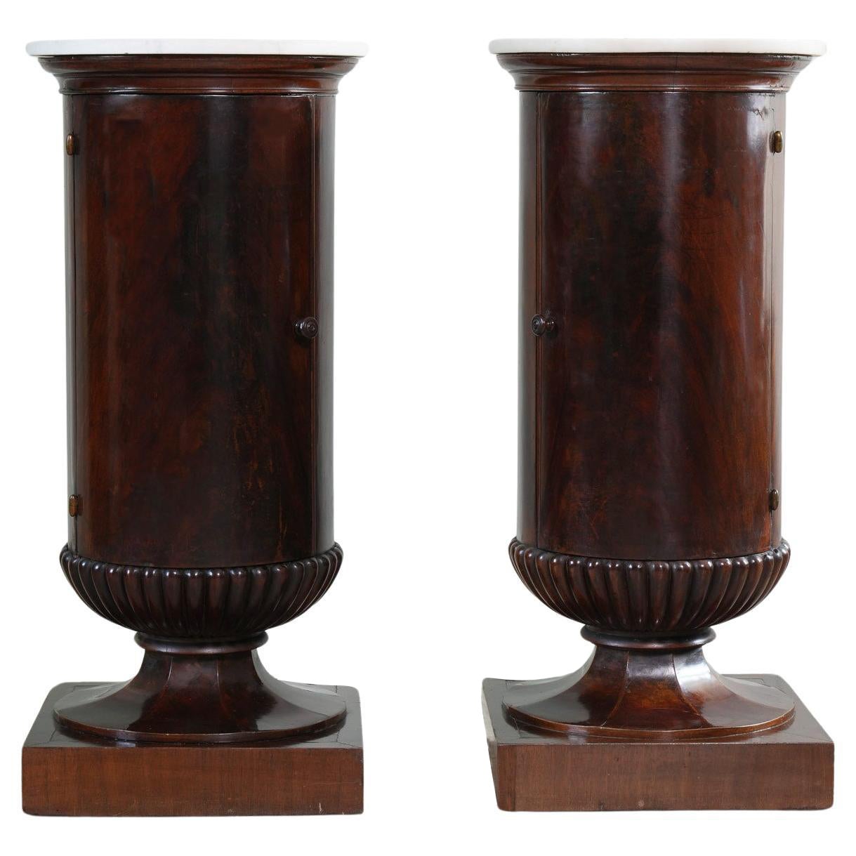 Coppia di comodini italiani del XIX secolo