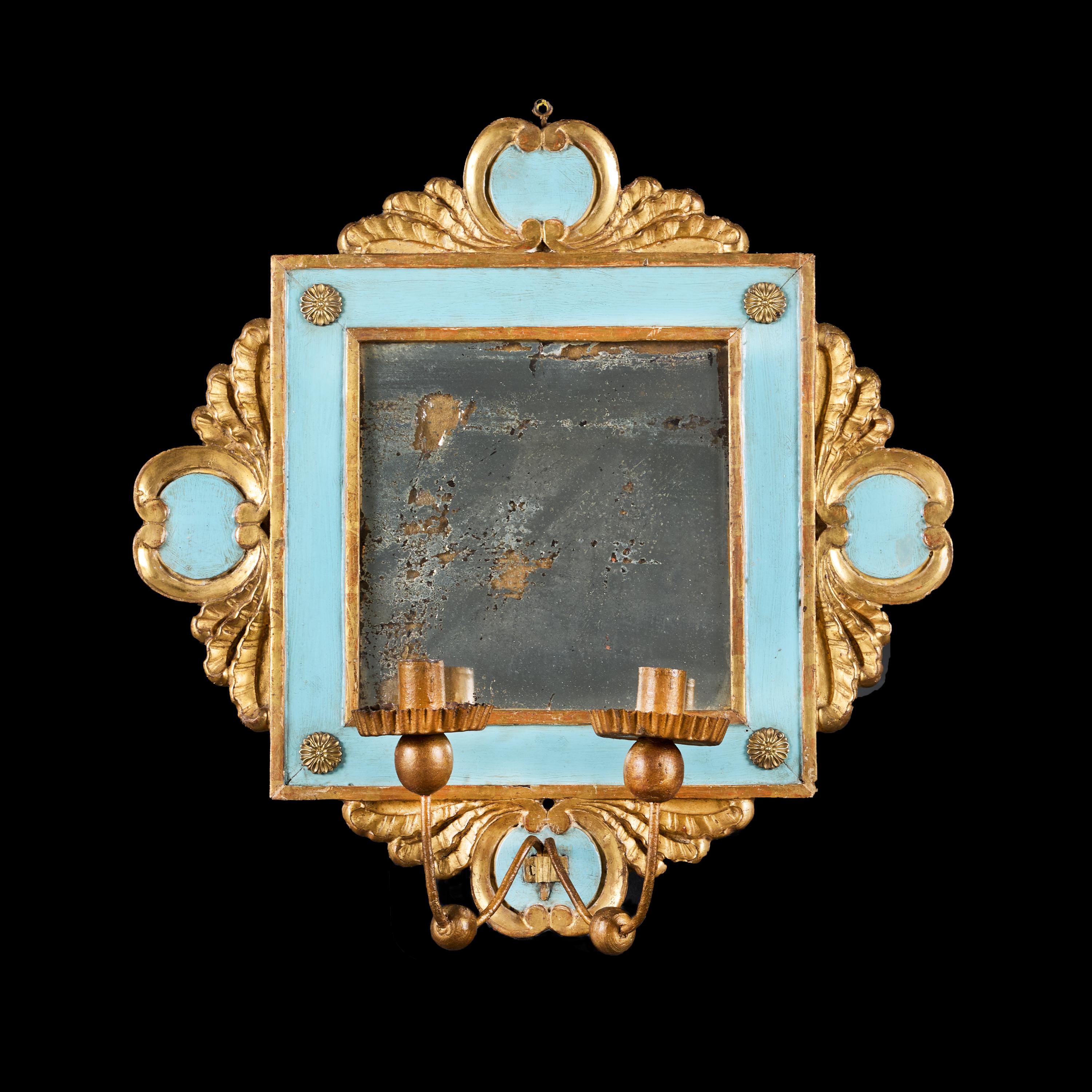 Coppia di Girandole italiane del XIX secolo in legno dorato e dipinto di blu in vendita 1