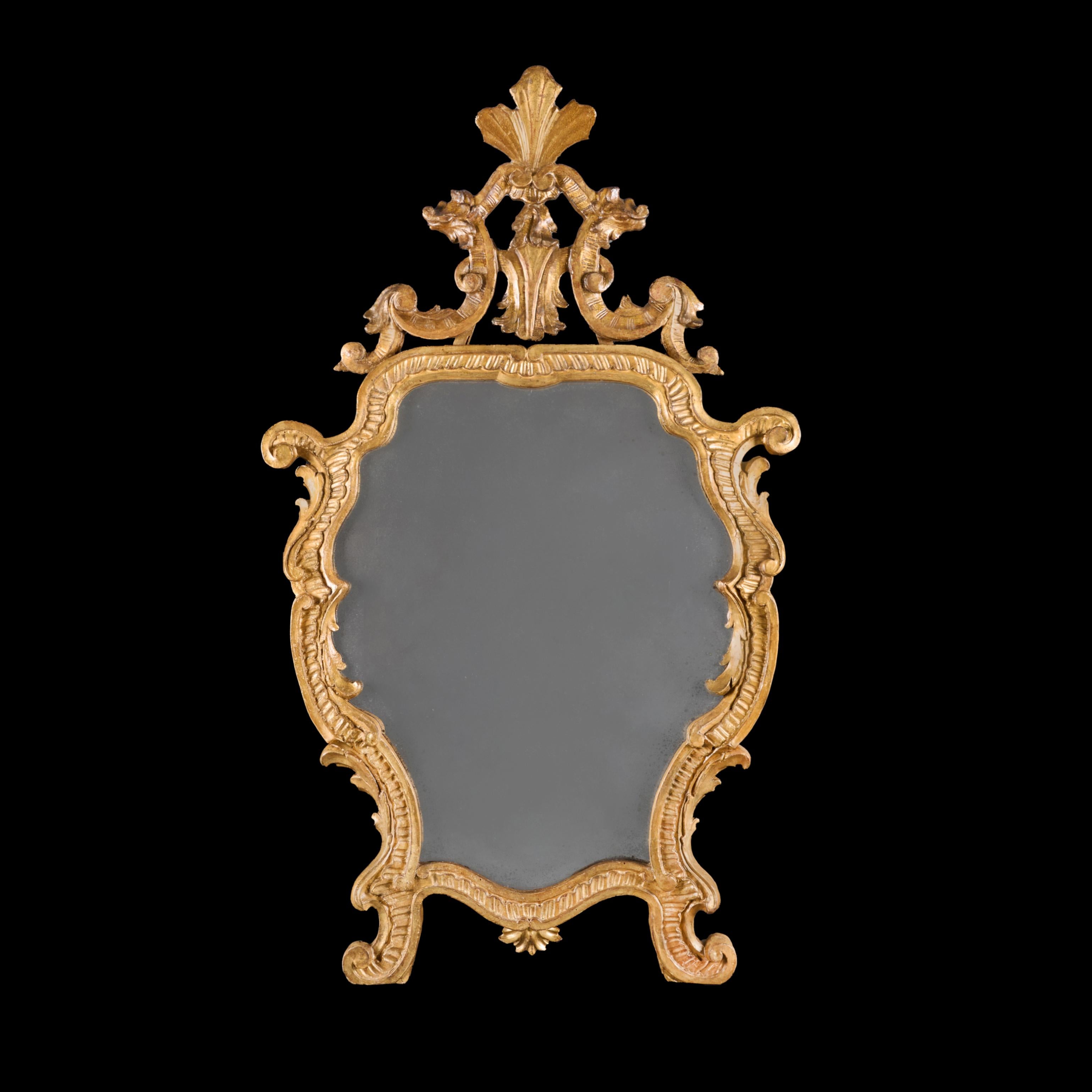 Paire de miroirs en bois doré italiens du 19ème siècle en vente 1