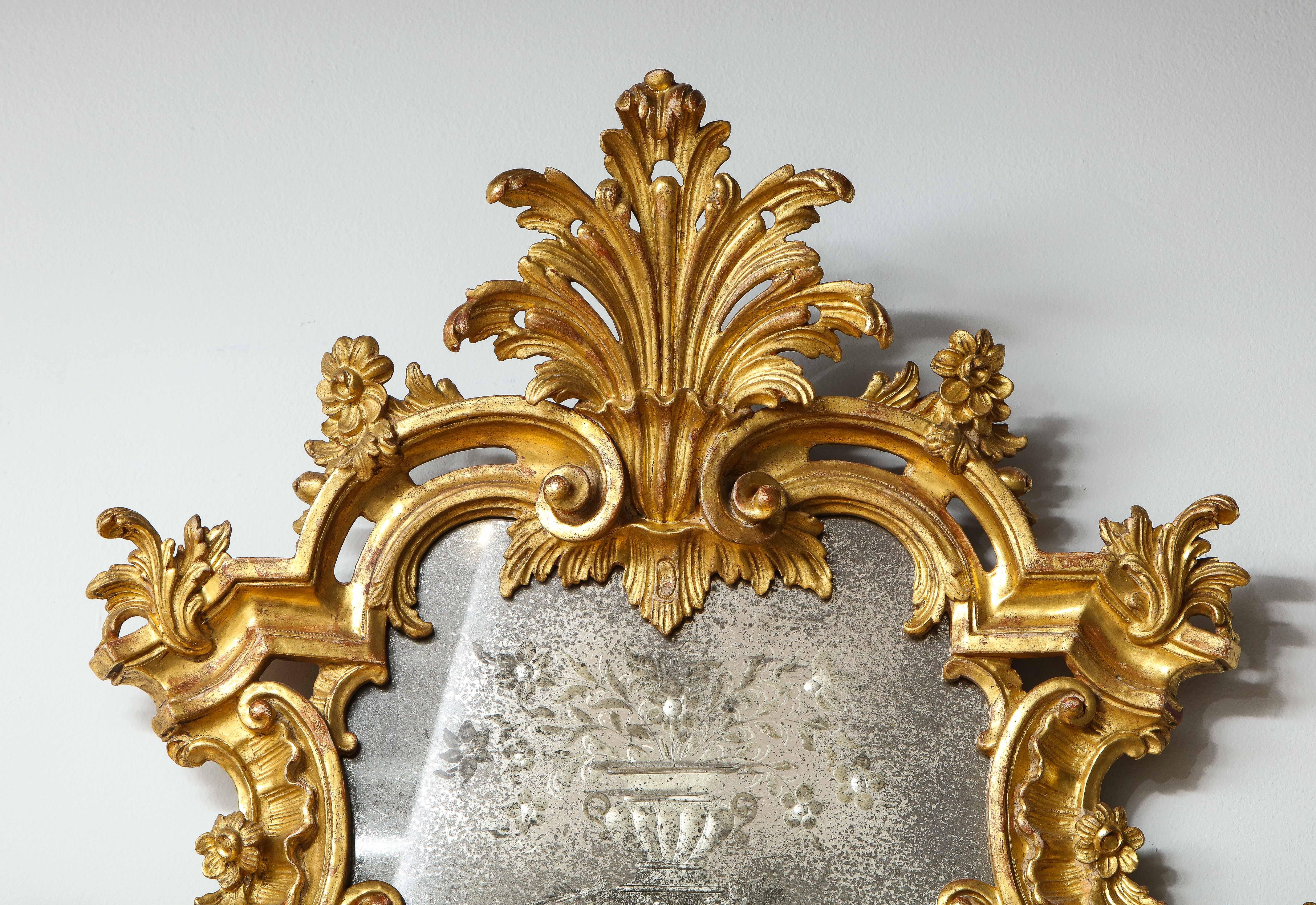 Pair of 19th Century Italian Venetian Hand-Etched Carved Giltwood Mirrors In Good Condition For Sale In New York, NY