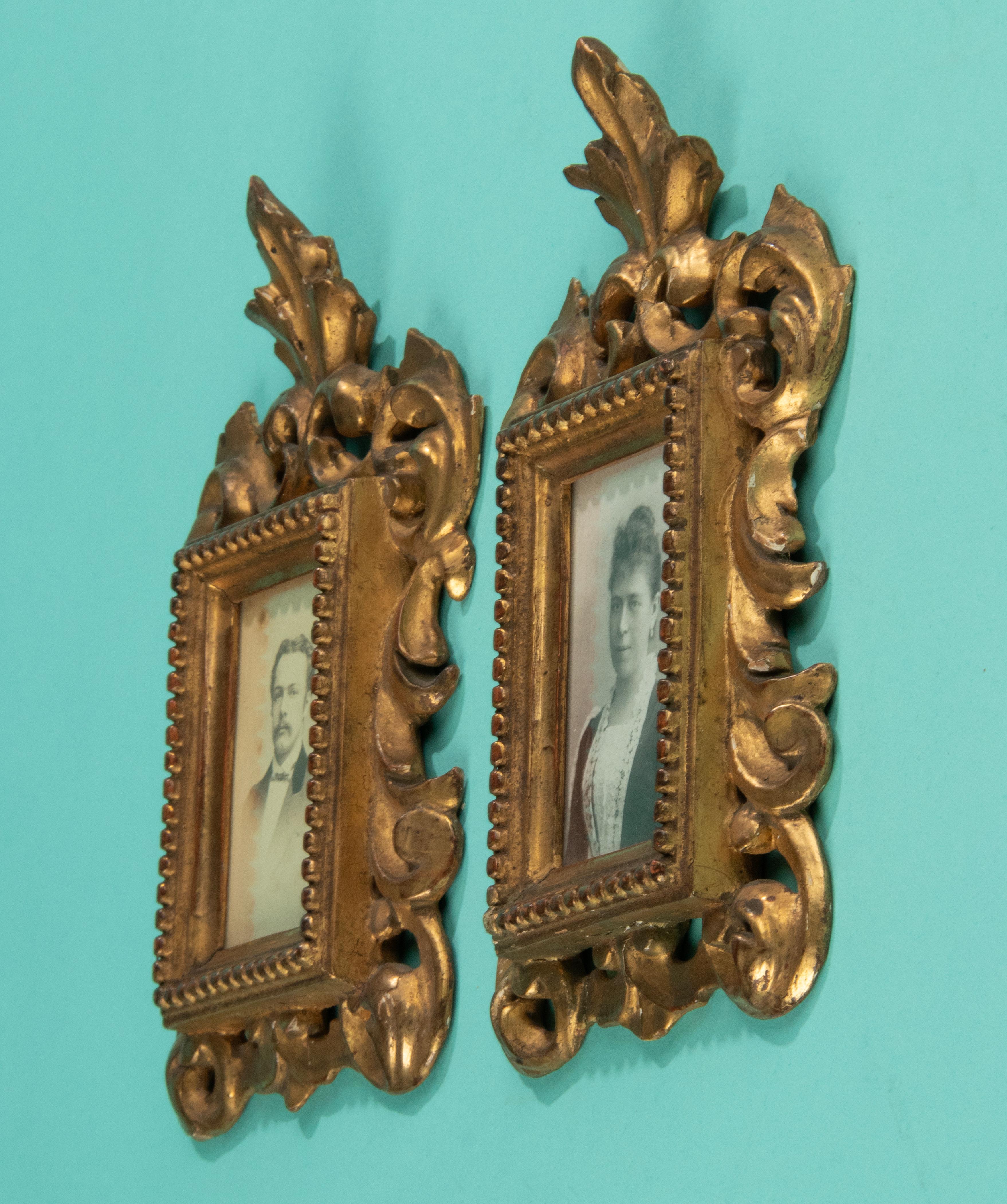 Hand-Carved Pair of 19th Century Italian Wooden Carved Picture Frames