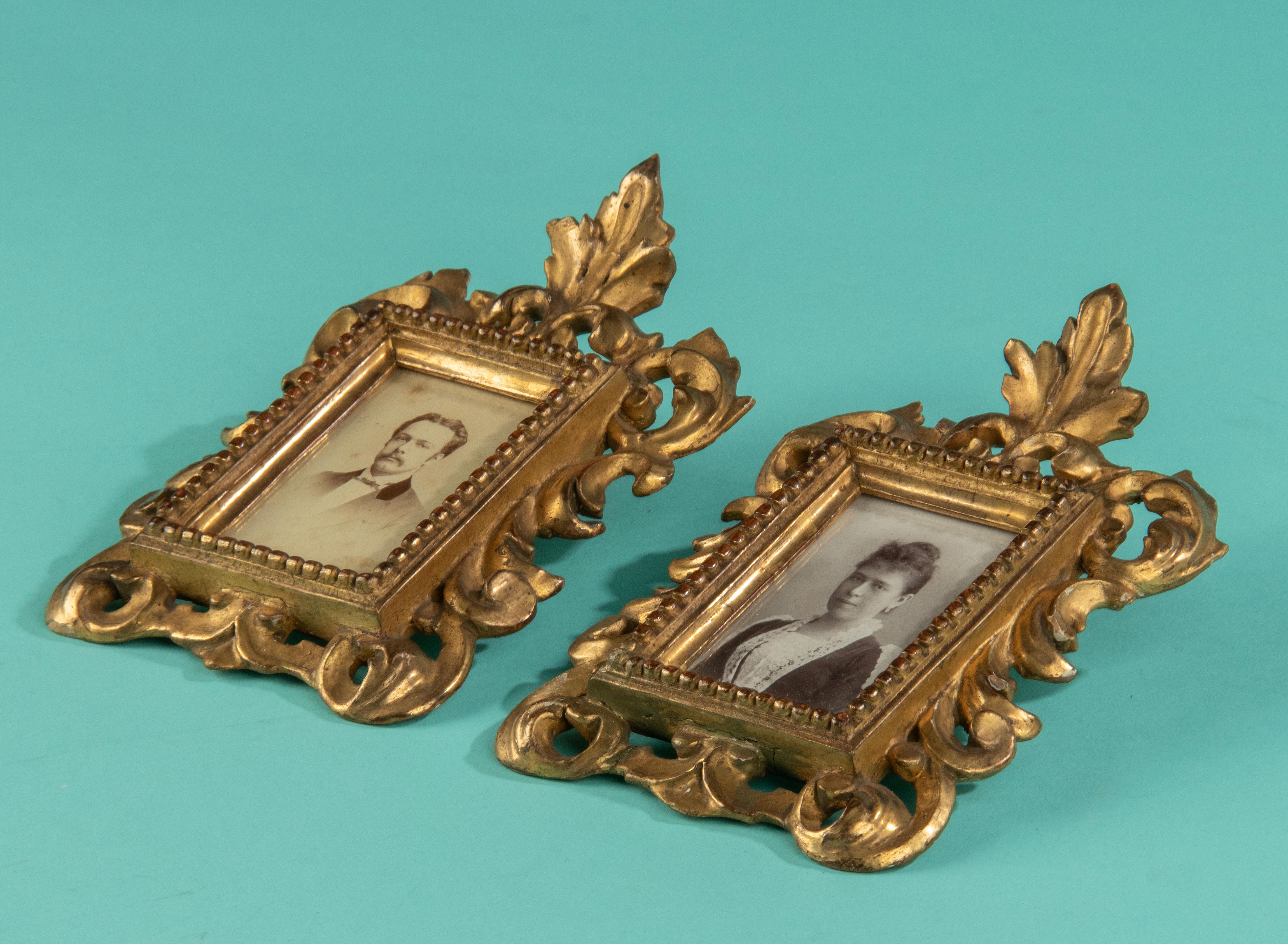 Late 19th Century Pair of 19th Century Italian Wooden Carved Picture Frames