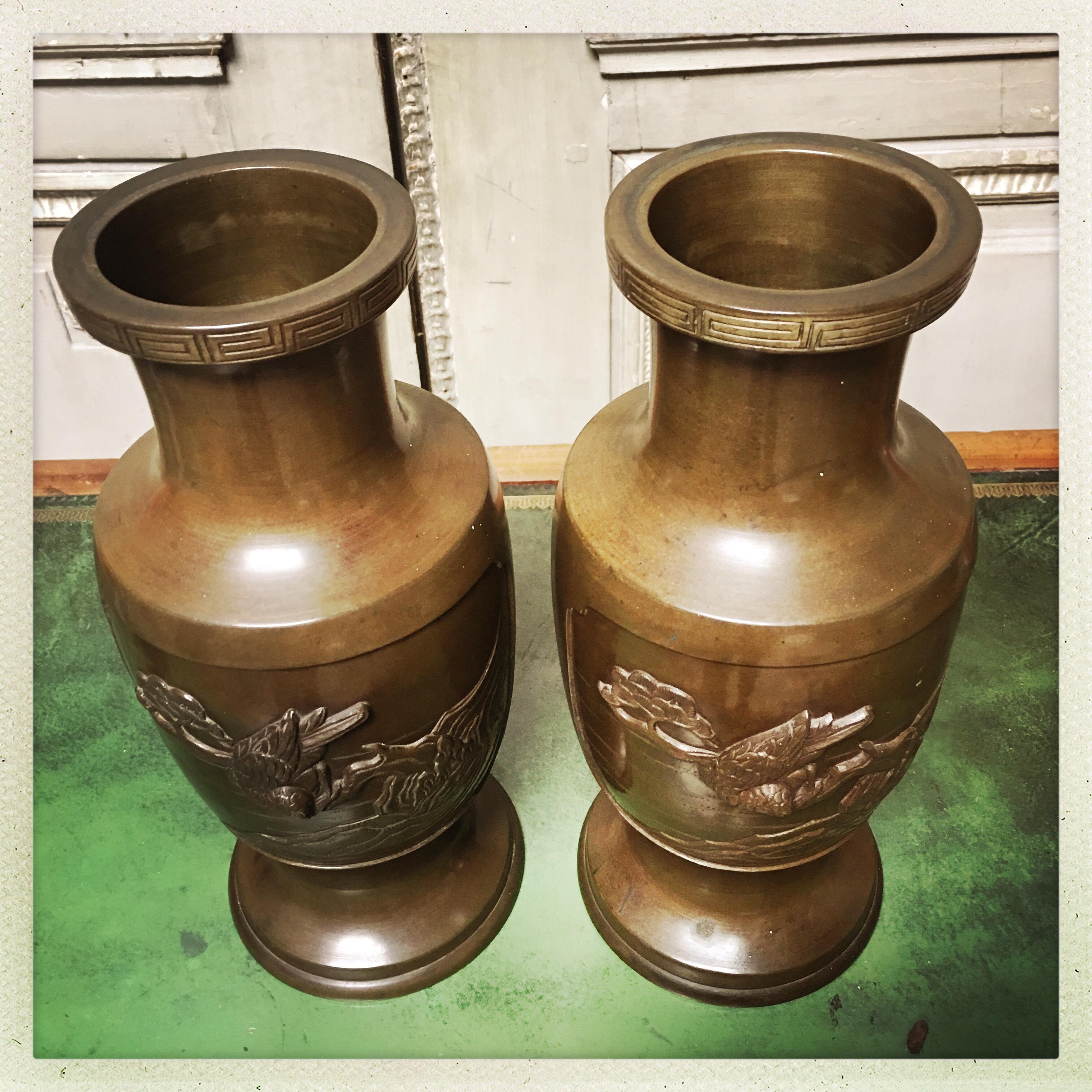 Meiji Pair of 19th Century Japanese Bronze Vases For Sale