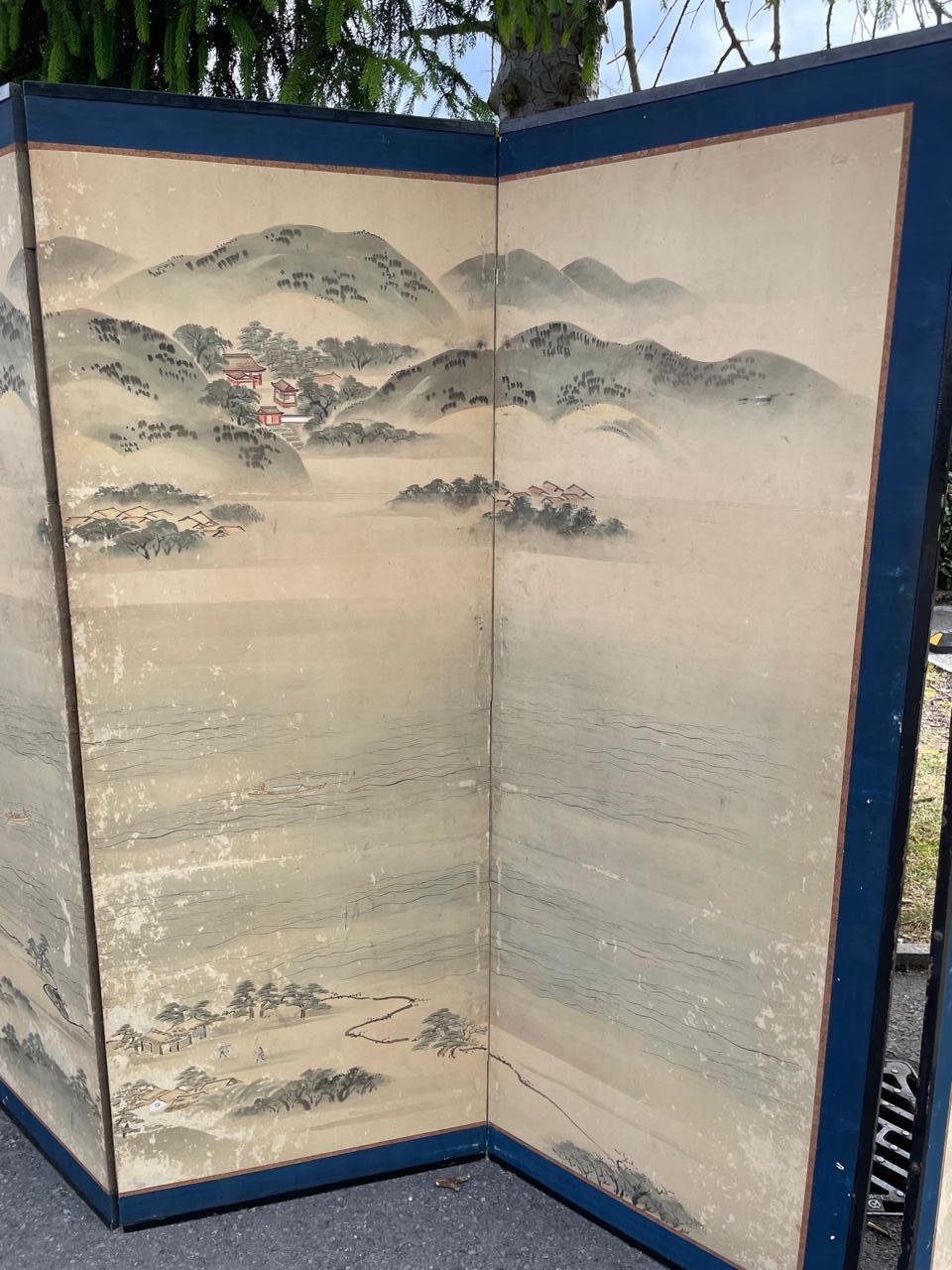 Paar japanische Paravents des 19. Jahrhunderts (Papier) im Angebot