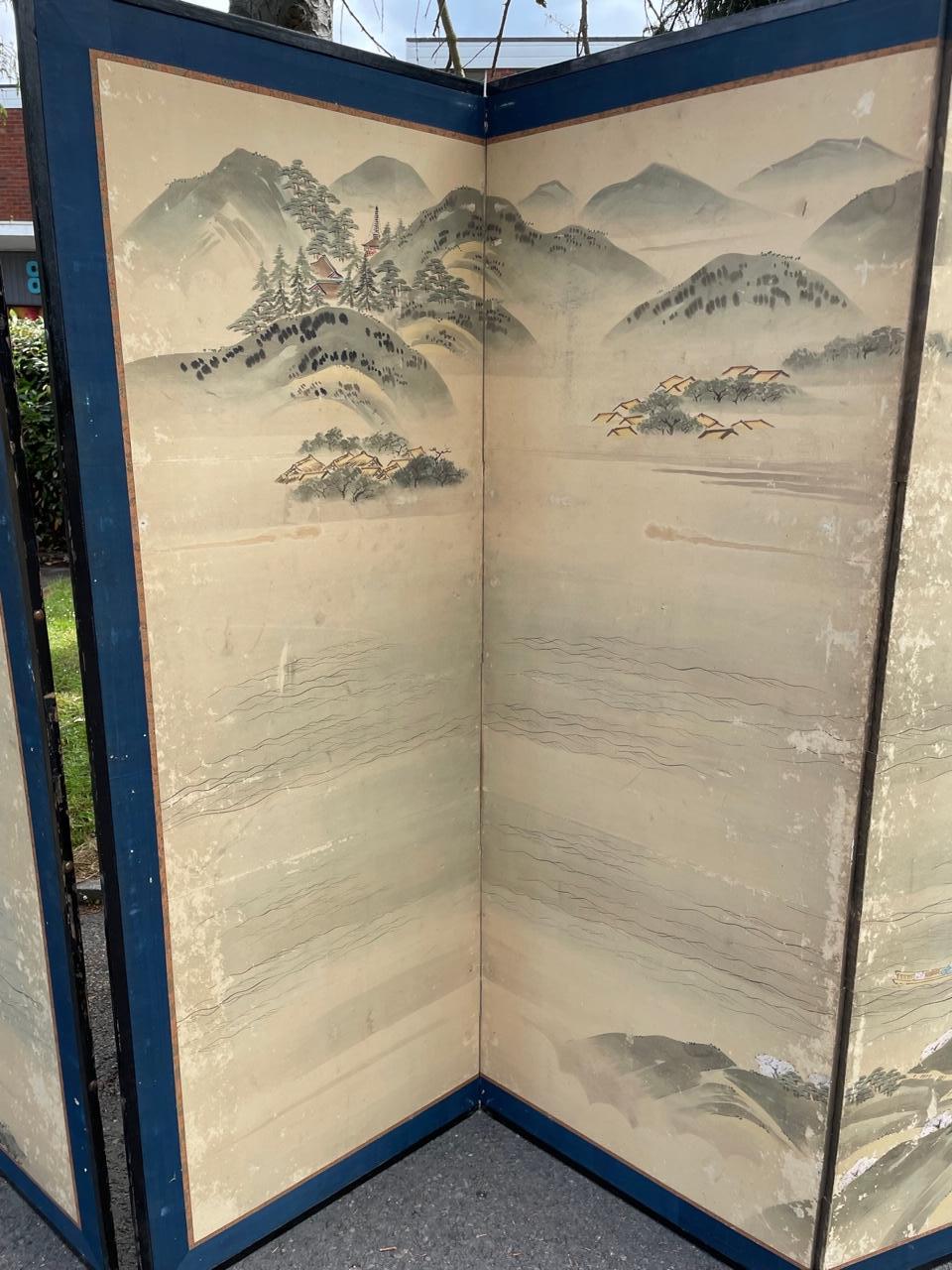 Pair of 19th Century Japanese Screens For Sale 1
