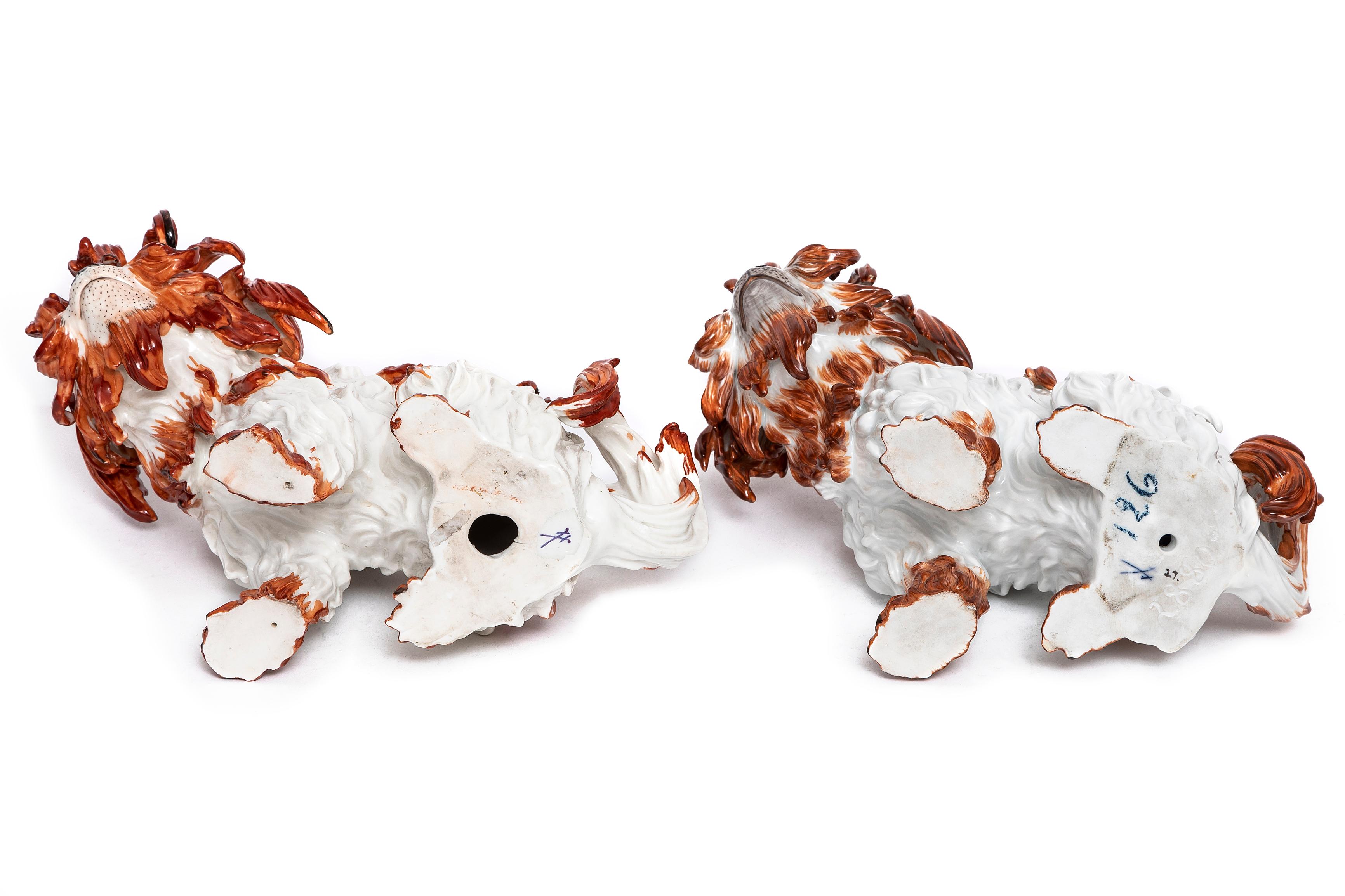 Ein Paar Meissen Porcelain Modelle von Bologneser Hunden aus dem 19. Jahrhundert, J.J. Kandler im Angebot 2
