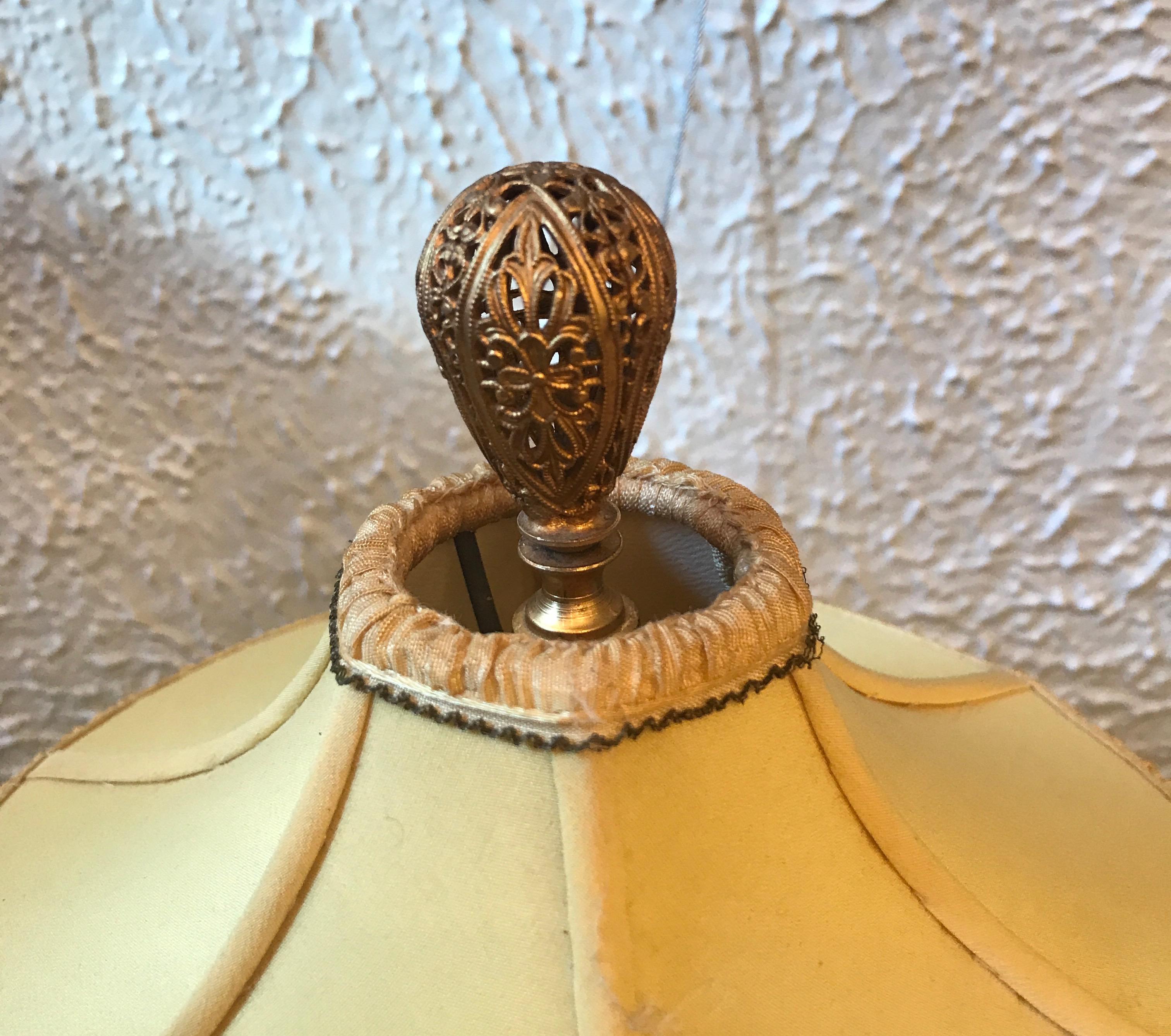 Pair of 19th Century Porcelain Birds Now as Lamps 3