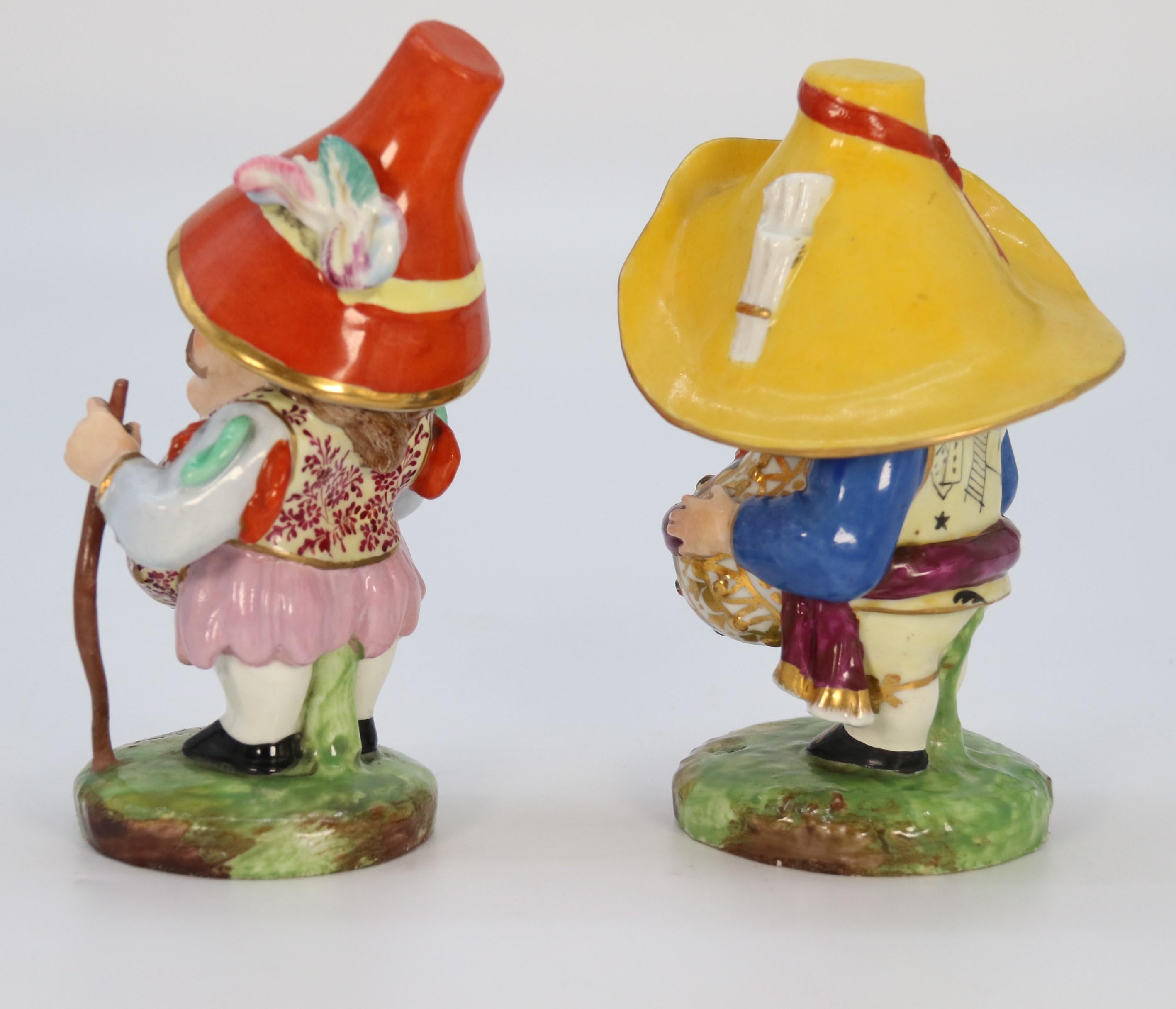 French A pair of 19th century porcelain Mansion House dwarfs by Samson of Paris C 1895 For Sale