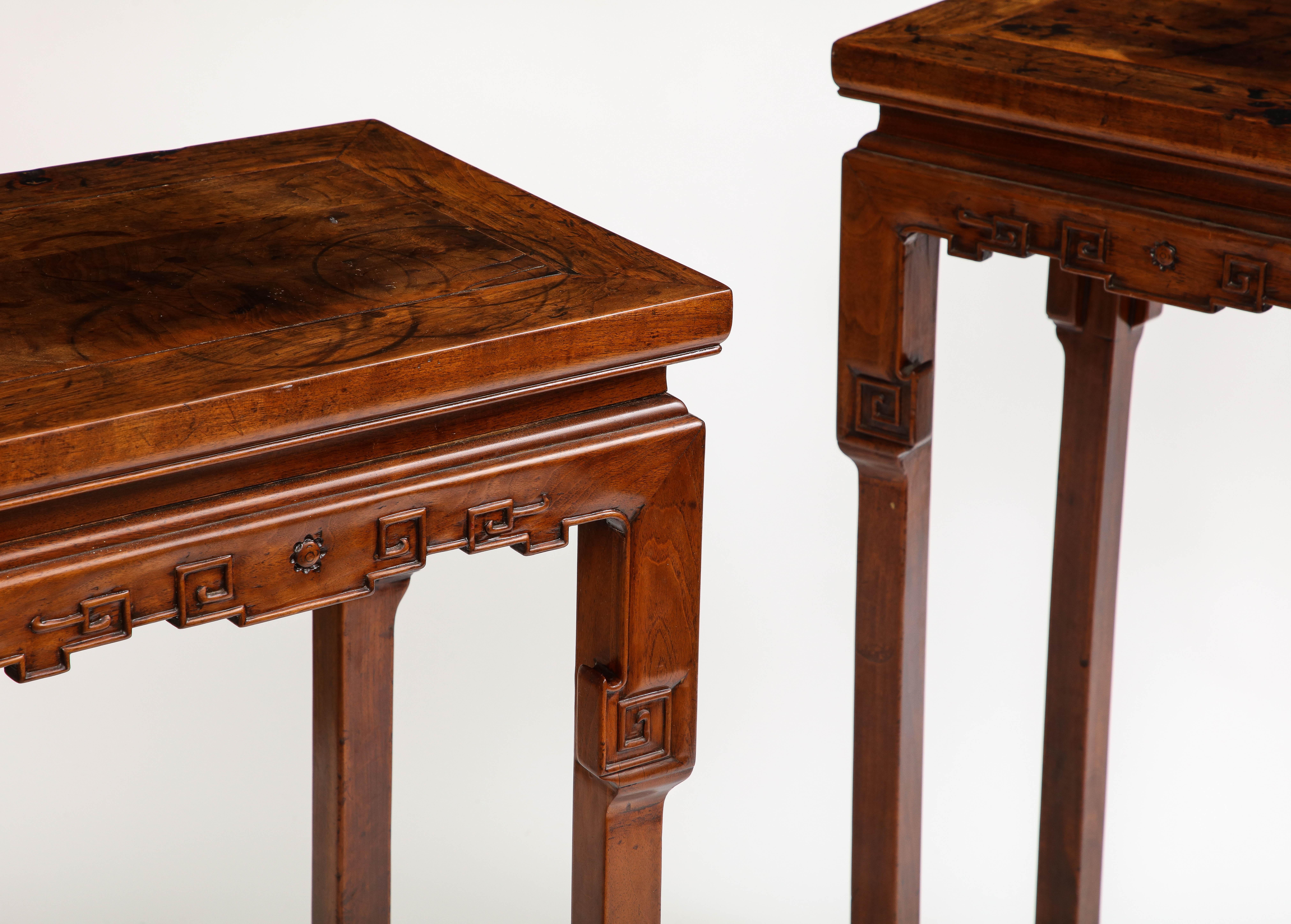 A Pair of 19th Century Qing Dynasty Chinese Carved Hardwood Pedestals For Sale 1