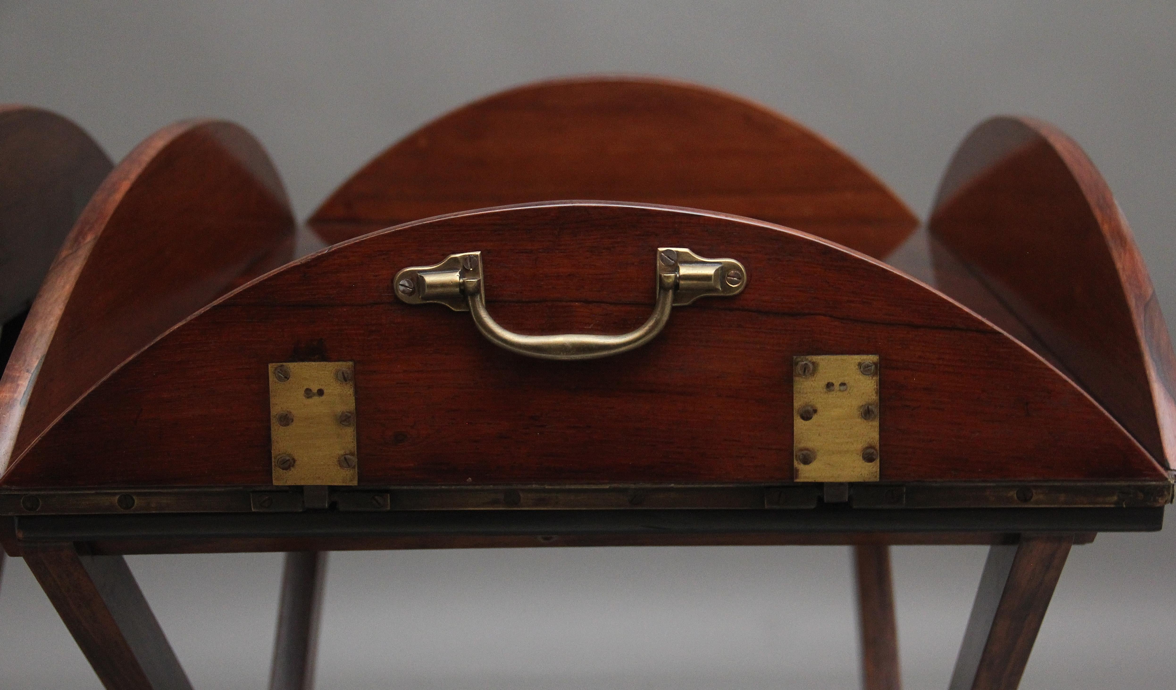 A pair of 19th Century rosewood folding butlers tray on stands For Sale 3