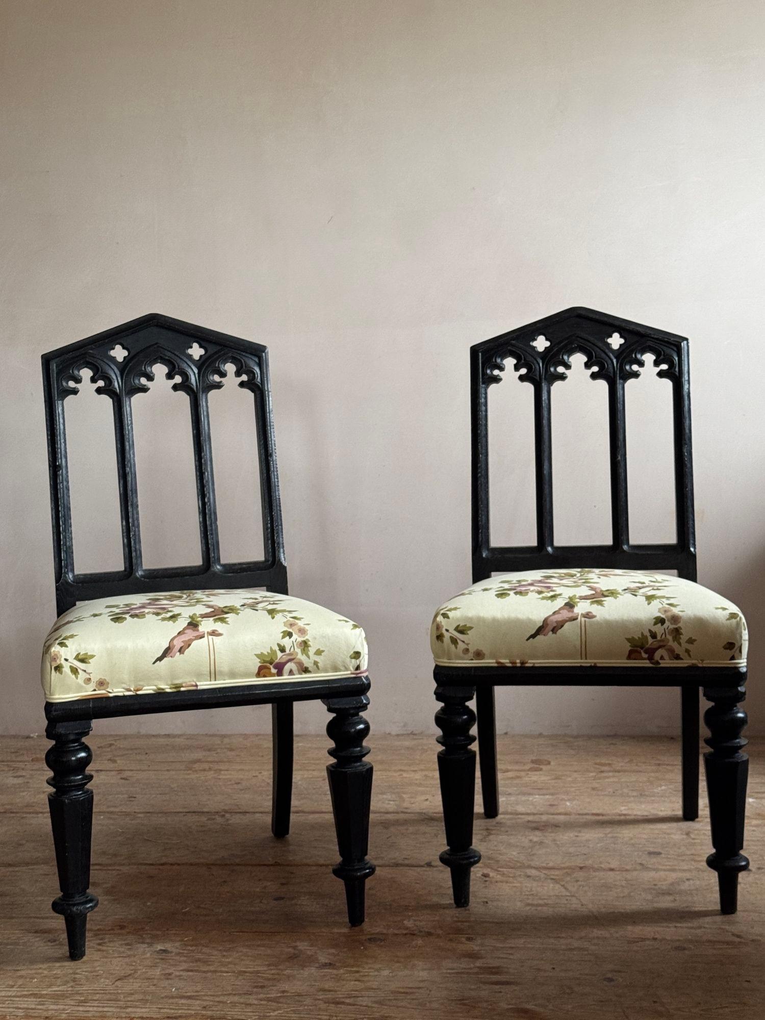 Mid-19th Century A pair of 19thC ebonised oak gothic revival chairs