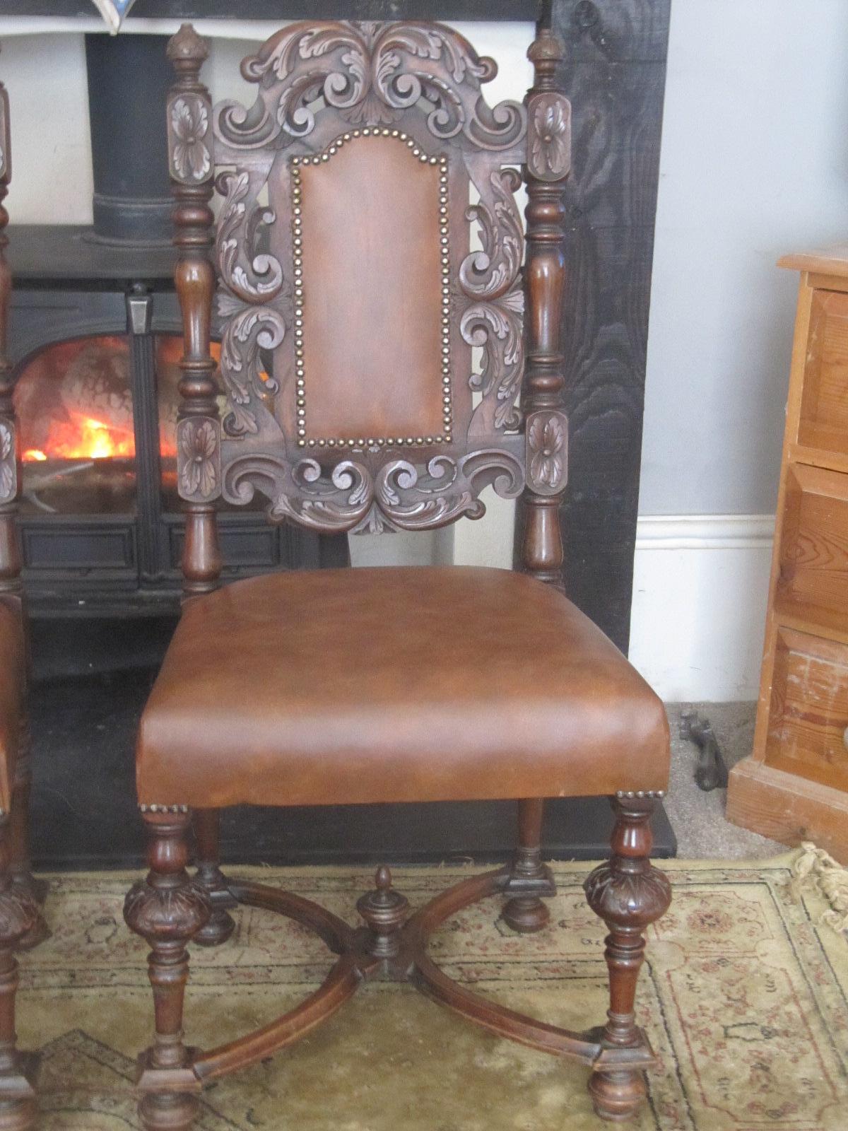 A Pair Of 19thc Profusely Carved Mahogany Framed Side Chairs. In Good Condition For Sale In Budleigh Salterton, GB