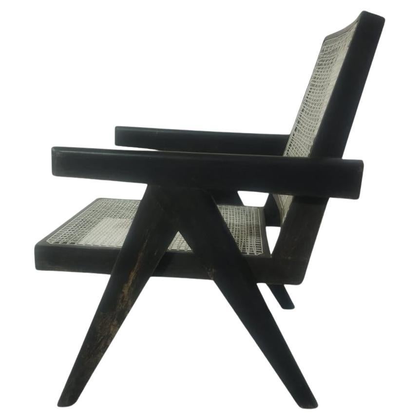 Ein Paar von 2 schwarzen authentischen Pierre Jeanneret PJ-SI-29-A Sesseln, Chandigarh