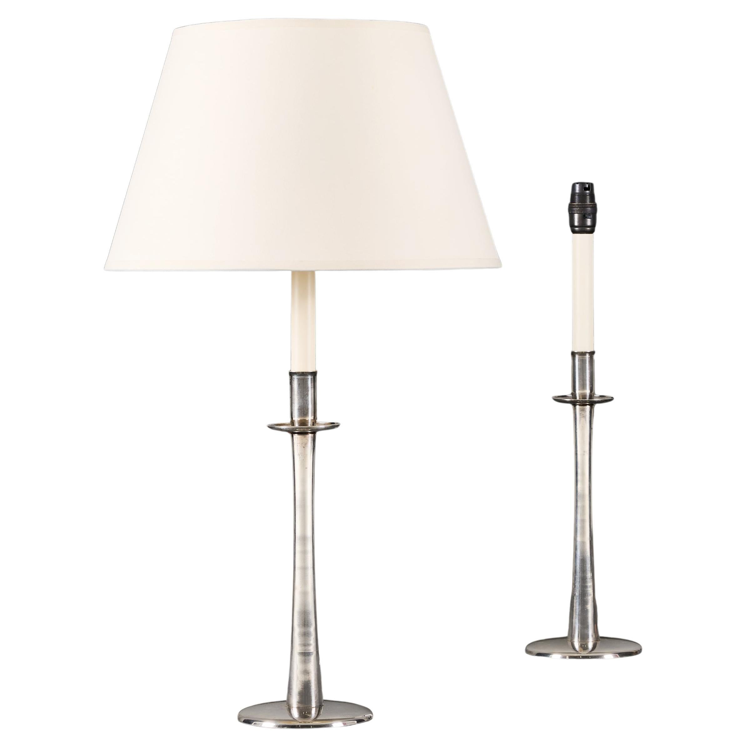 Paire de chandeliers danois en argent du 20e siècle. en vente