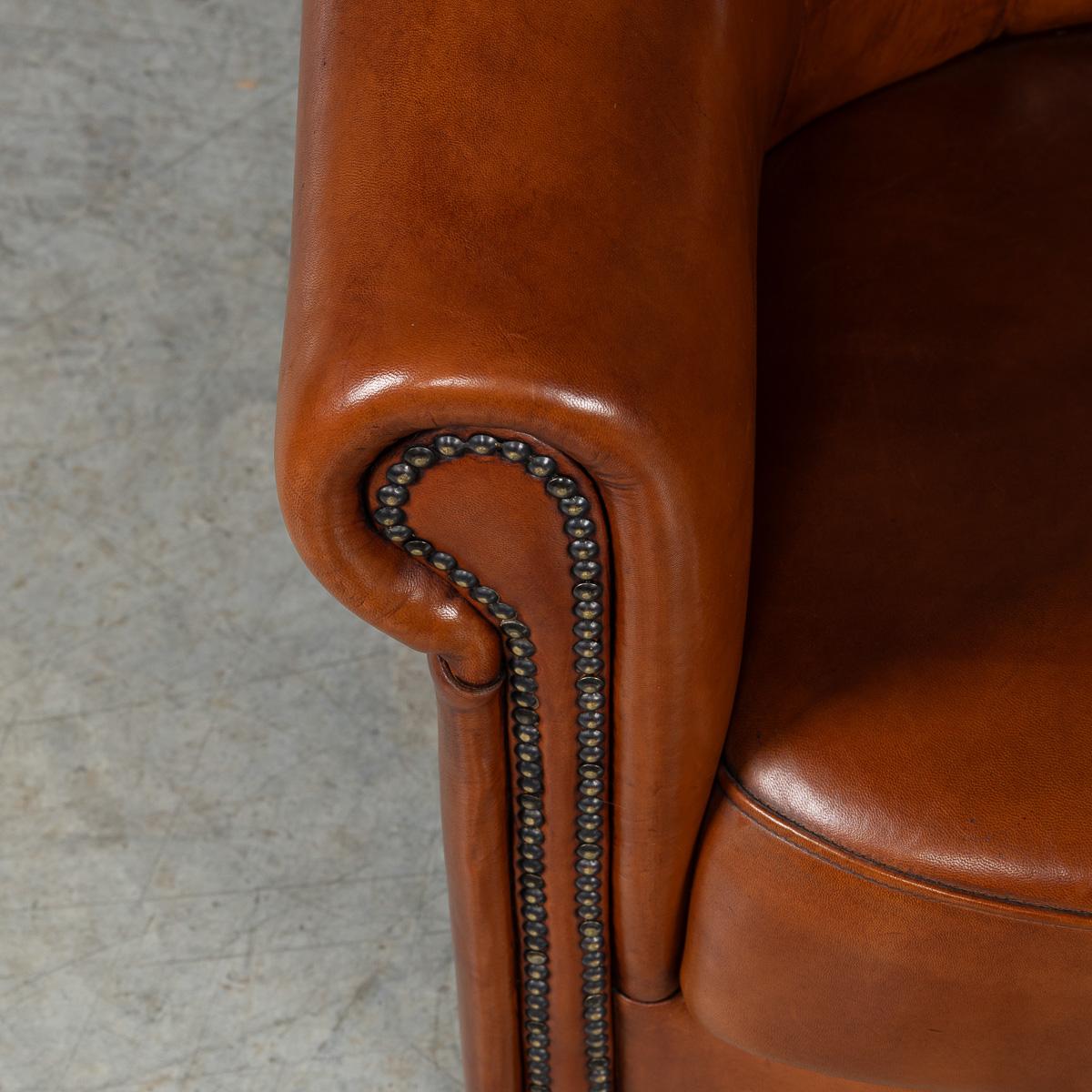 A Pair Of 20th Century Dutch Sheepskin Leather Club Chairs For Sale 6